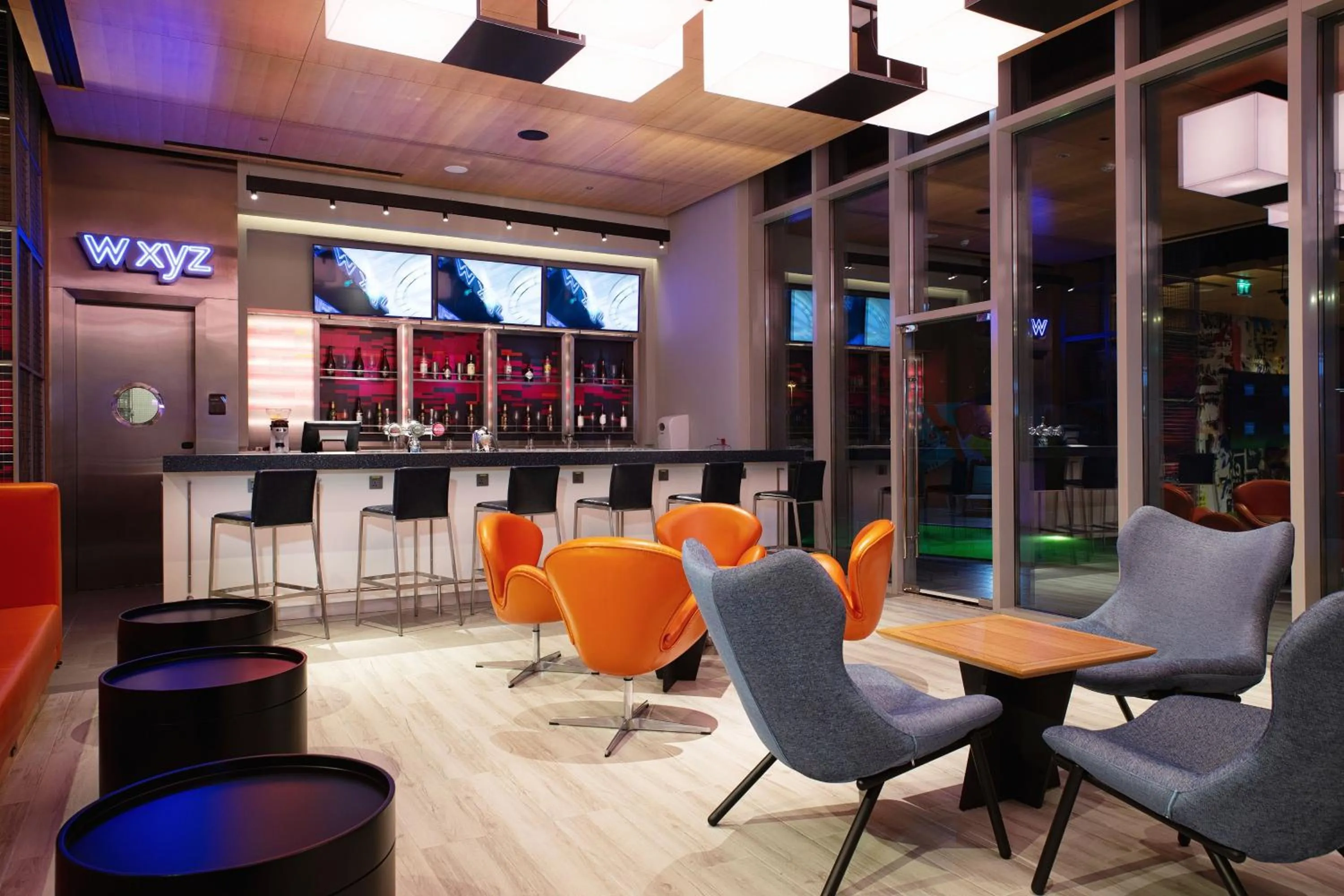 Lounge or bar in Aloft Dubai South
