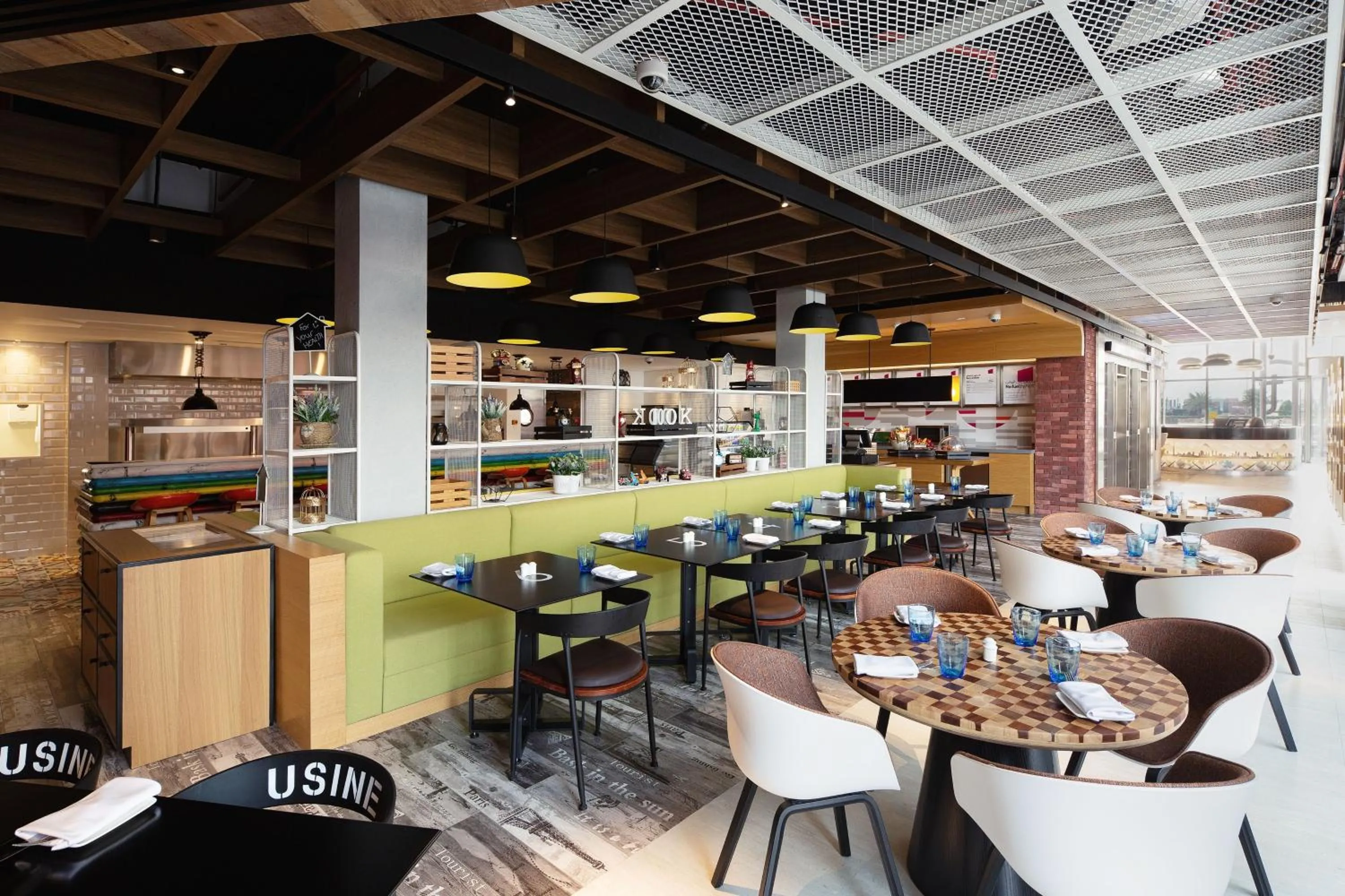 Restaurant/places to eat in Aloft Dubai South