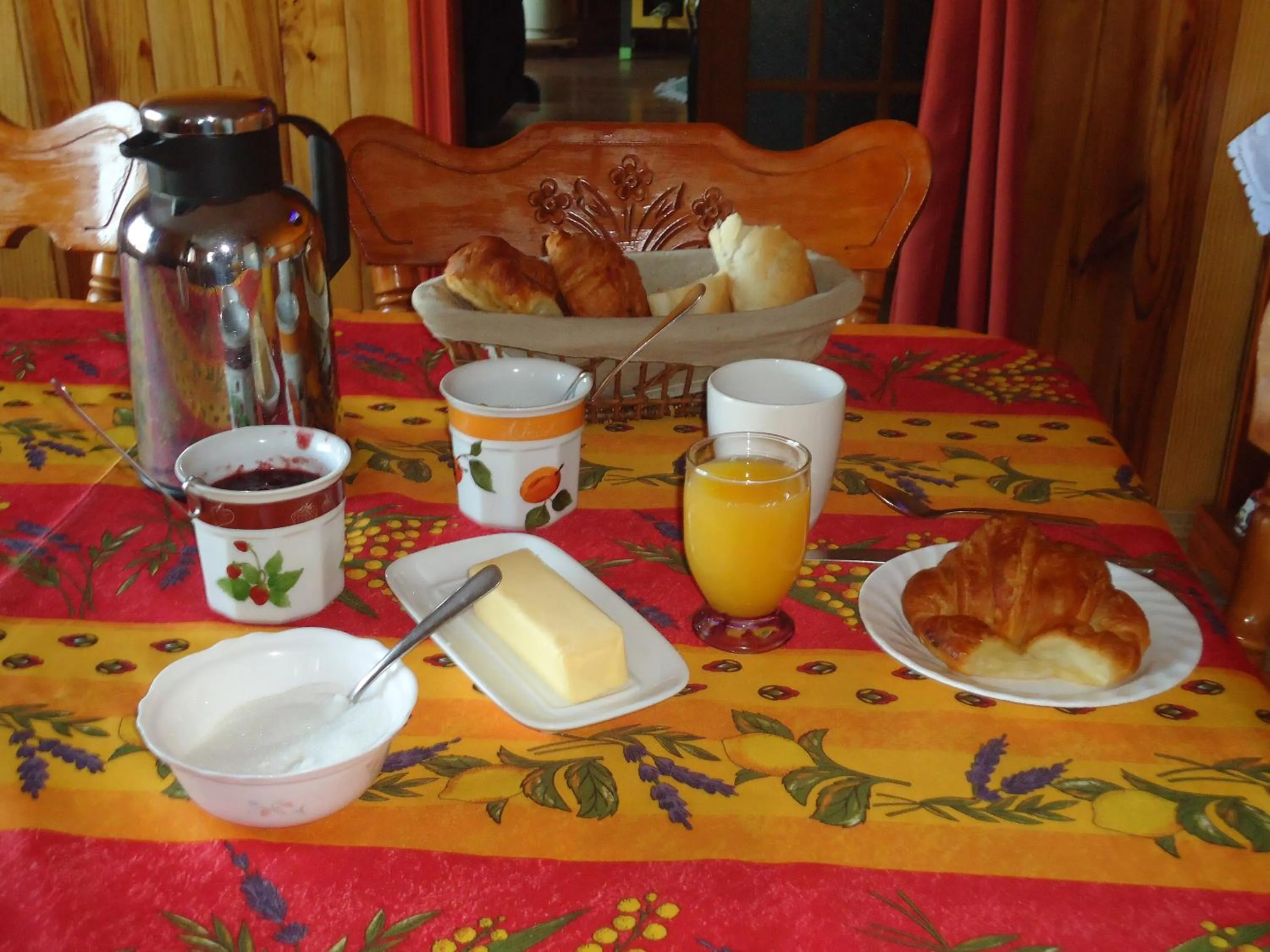Breakfast in Pension B&B Dodeman