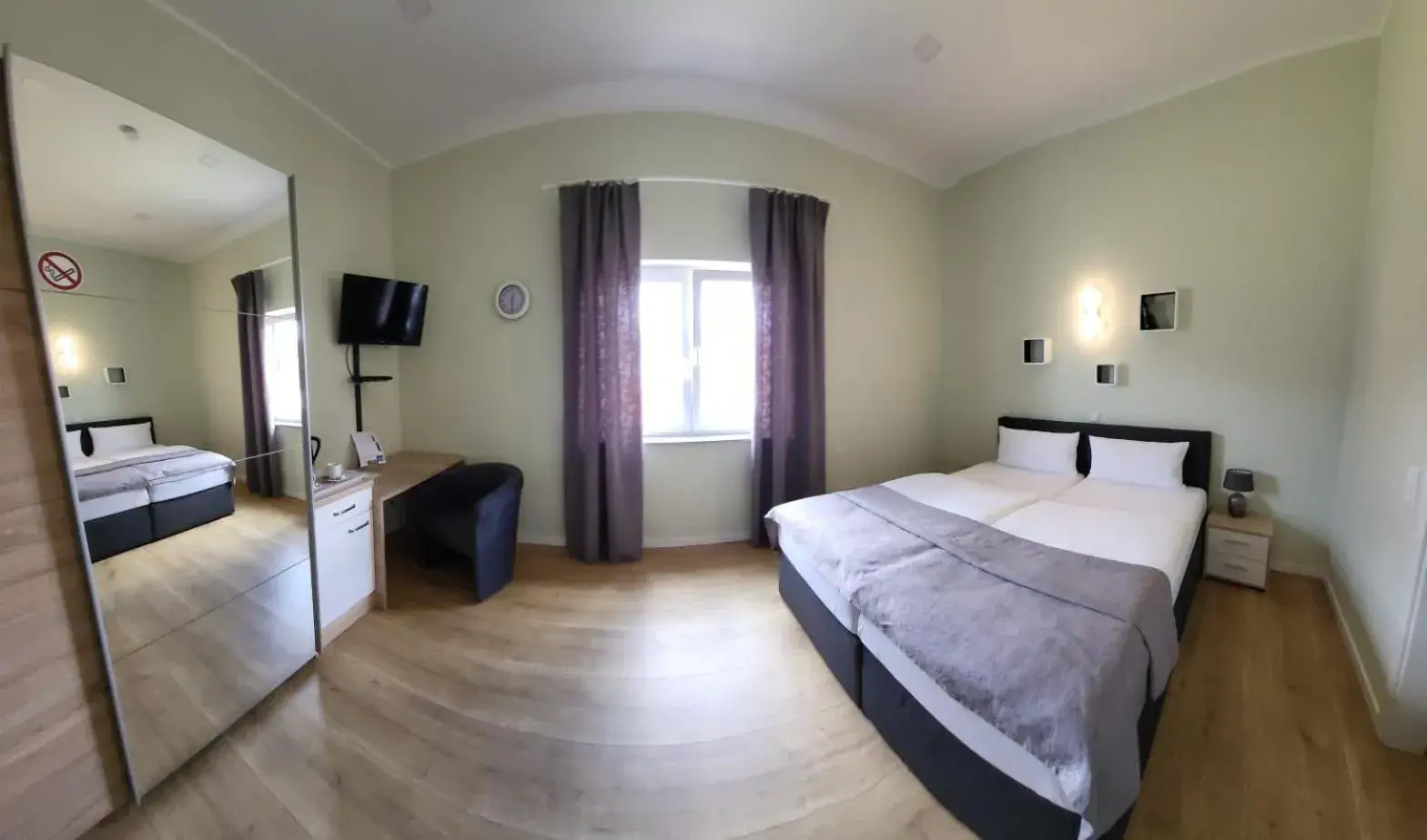Double Room - single occupancy in Lutz Motel Double Room - single occupancy in Lutz Motel