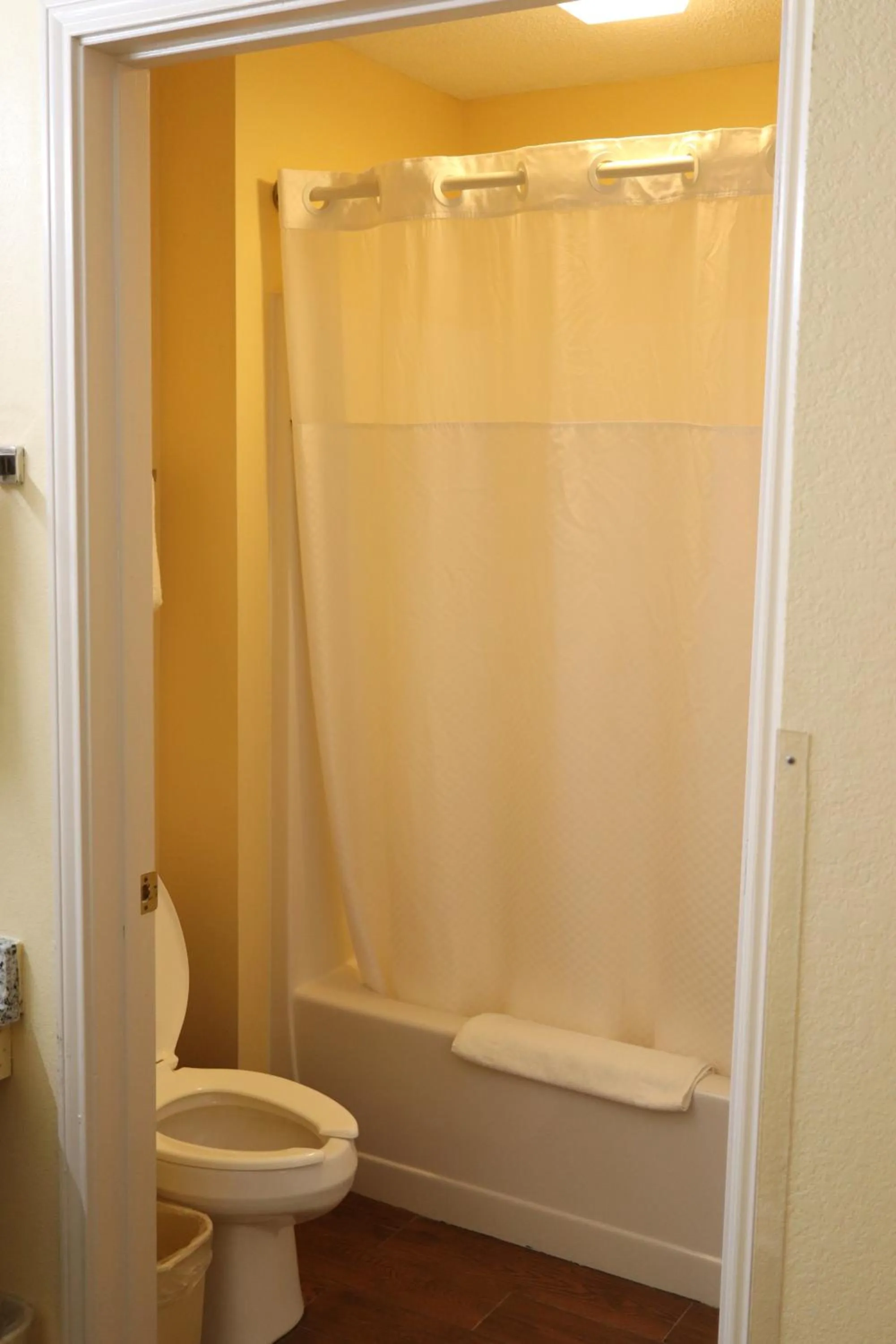 Guests in Woodstream Inn