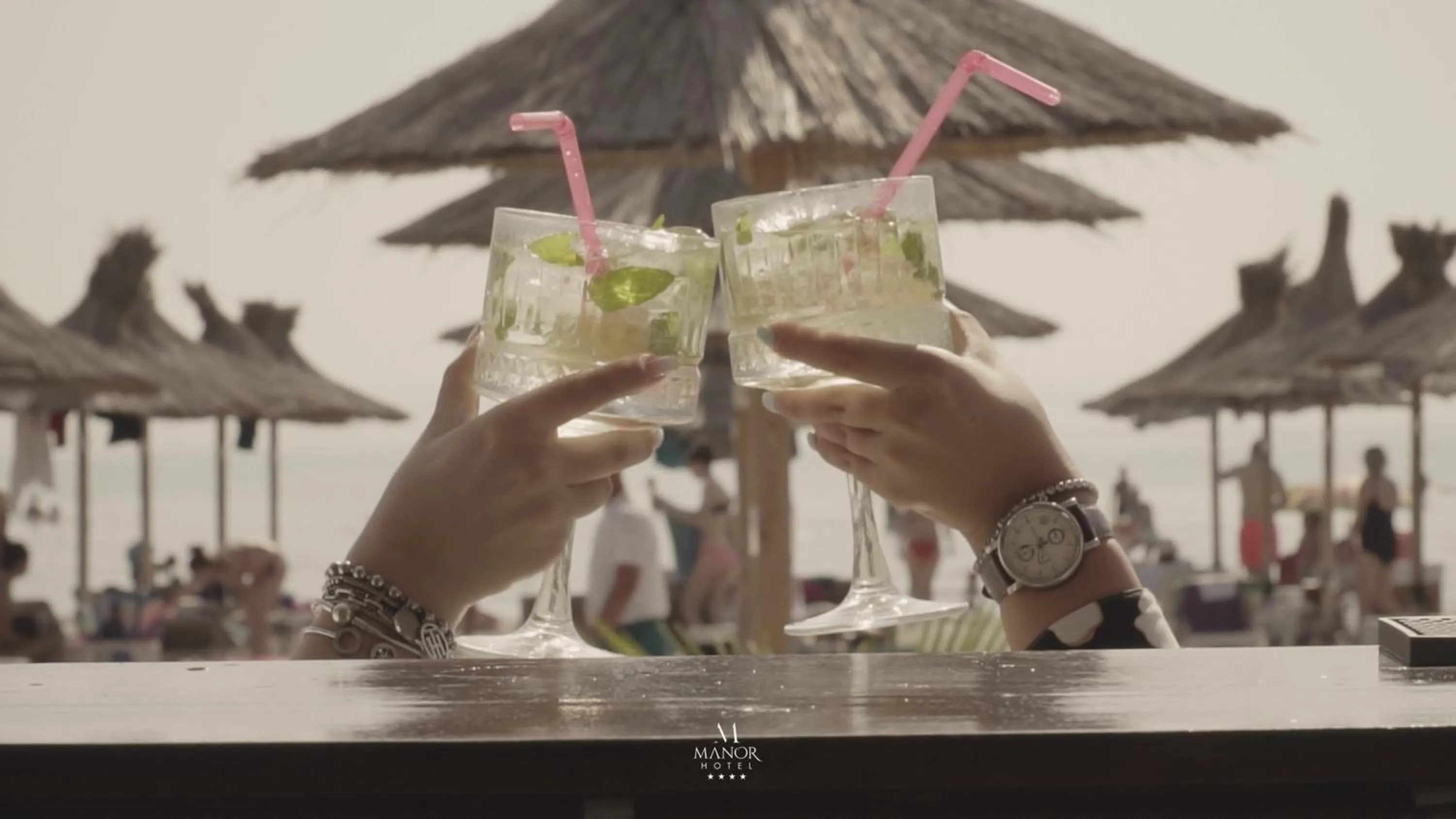 Food and drinks in Hotel Manor