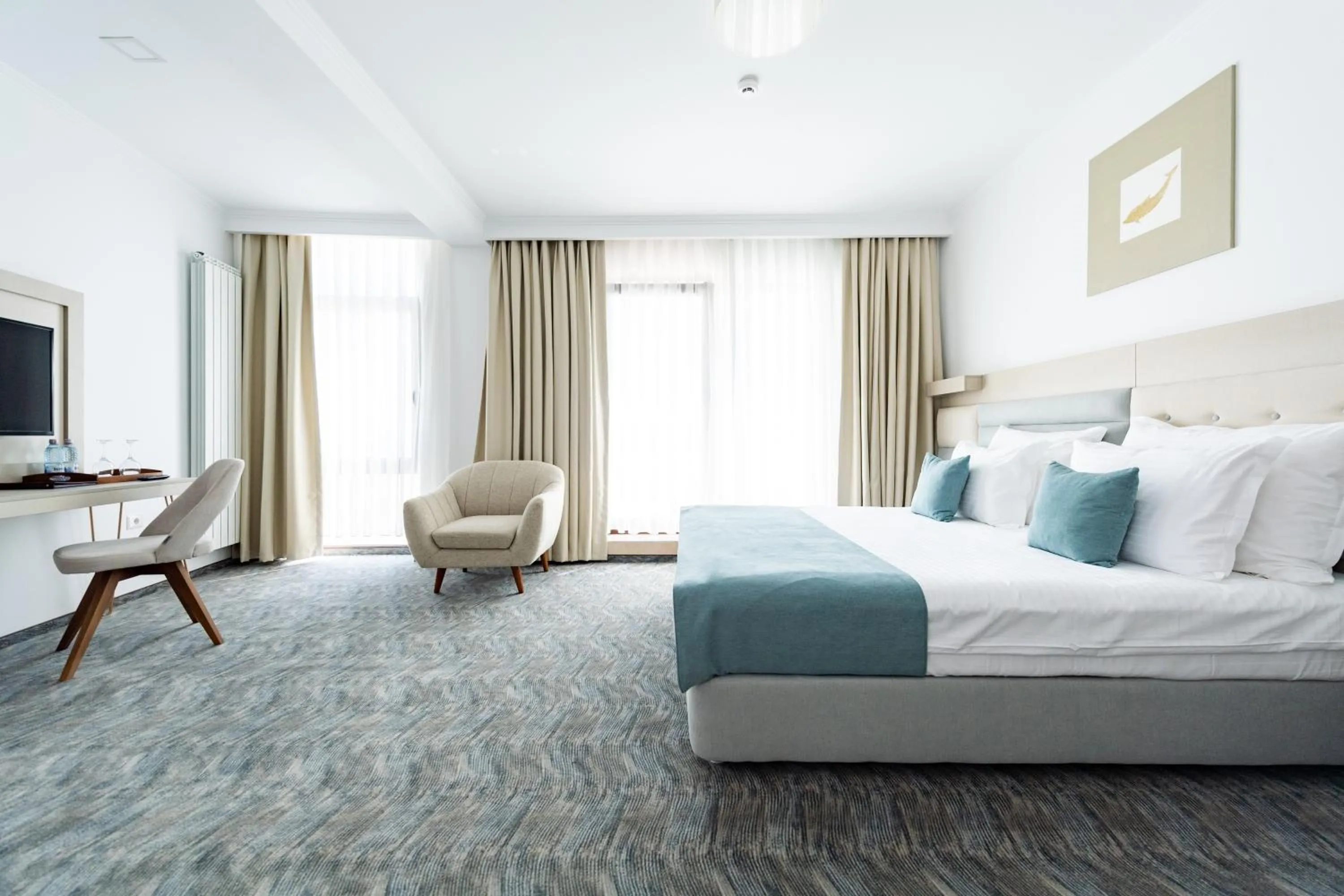 Bedroom, Bed in Hotel Manor