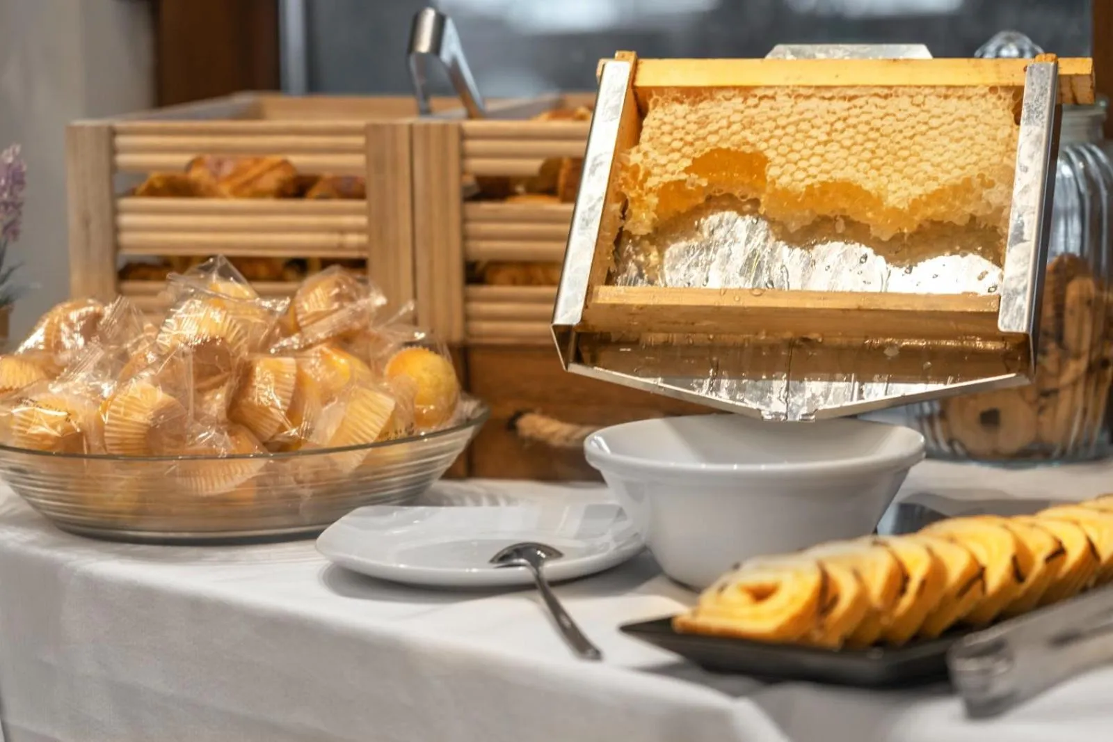 Food and drinks in Hotel Manor