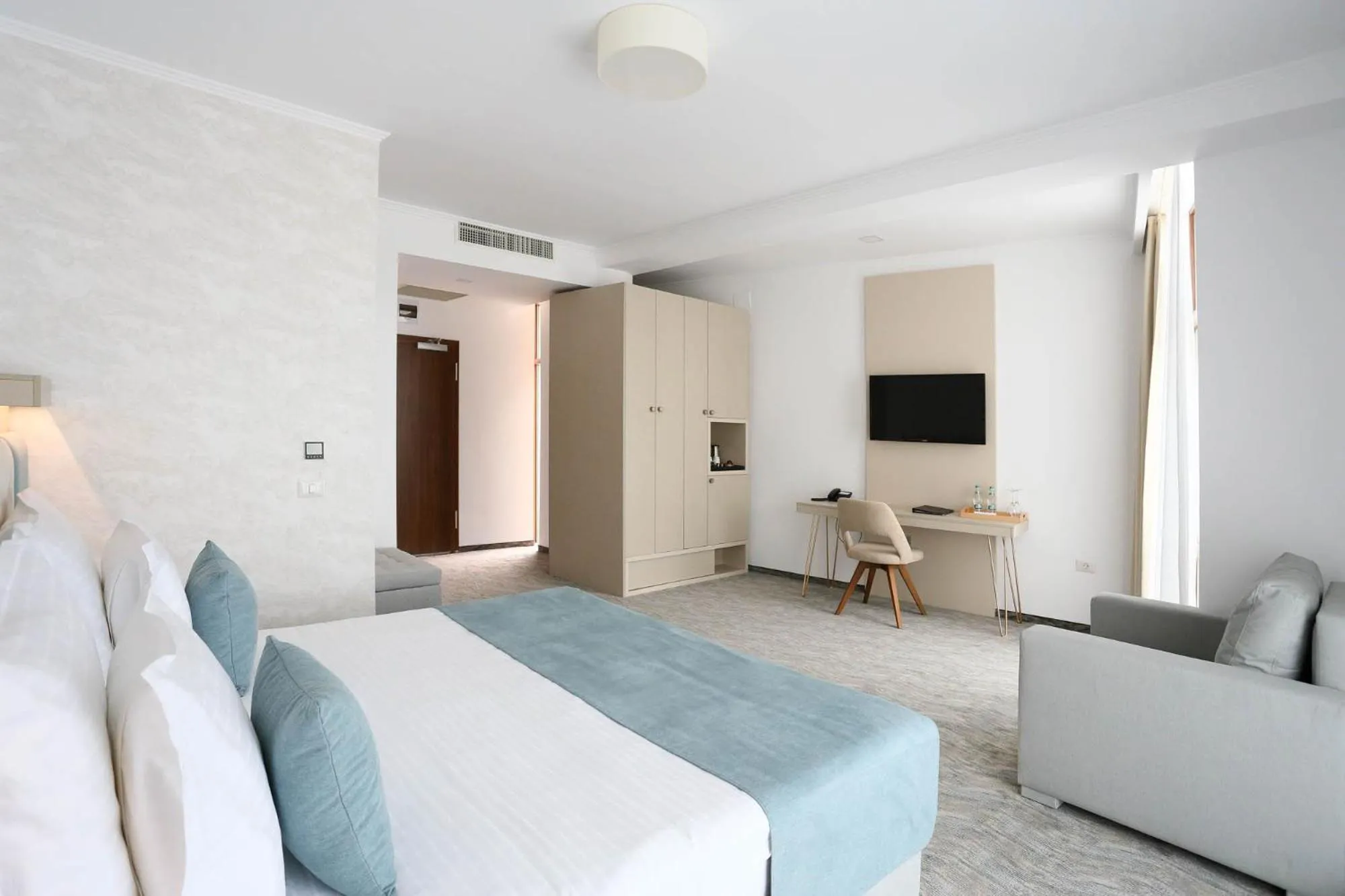 Bedroom, Bed in Hotel Manor