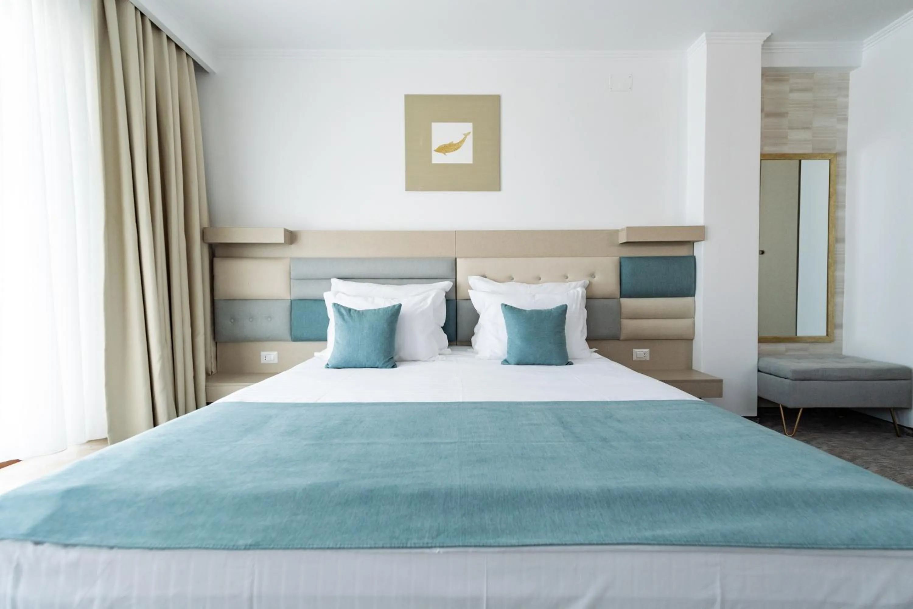 Bedroom, Bed in Hotel Manor