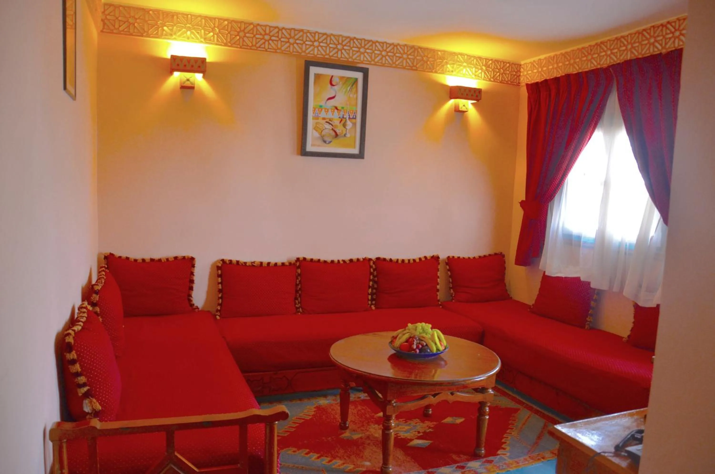 Living room in Hôtel Auberge du Littoral