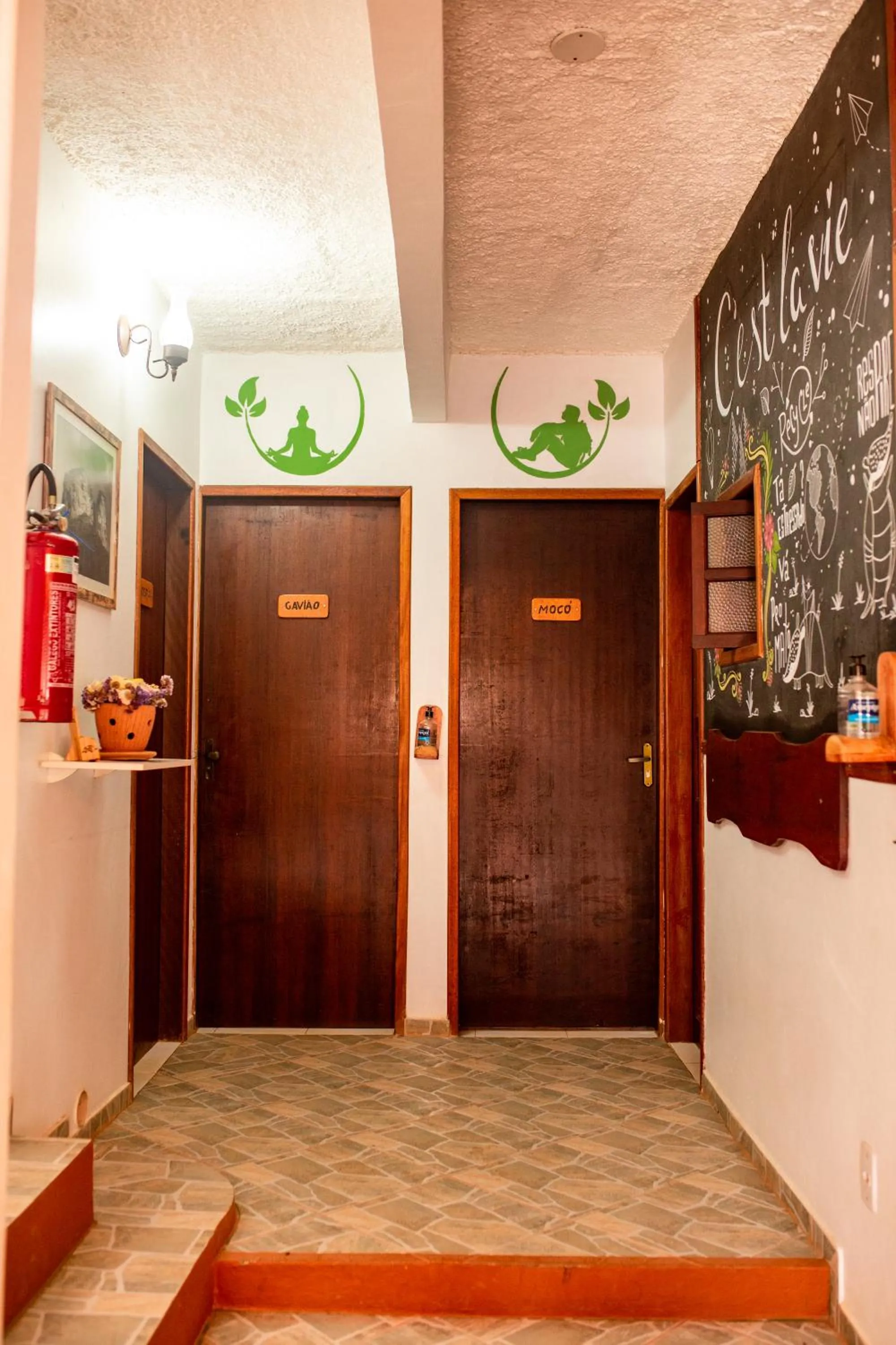 Bed in 4-Bed Male Dormitory Room in Pousada Tatu Feliz