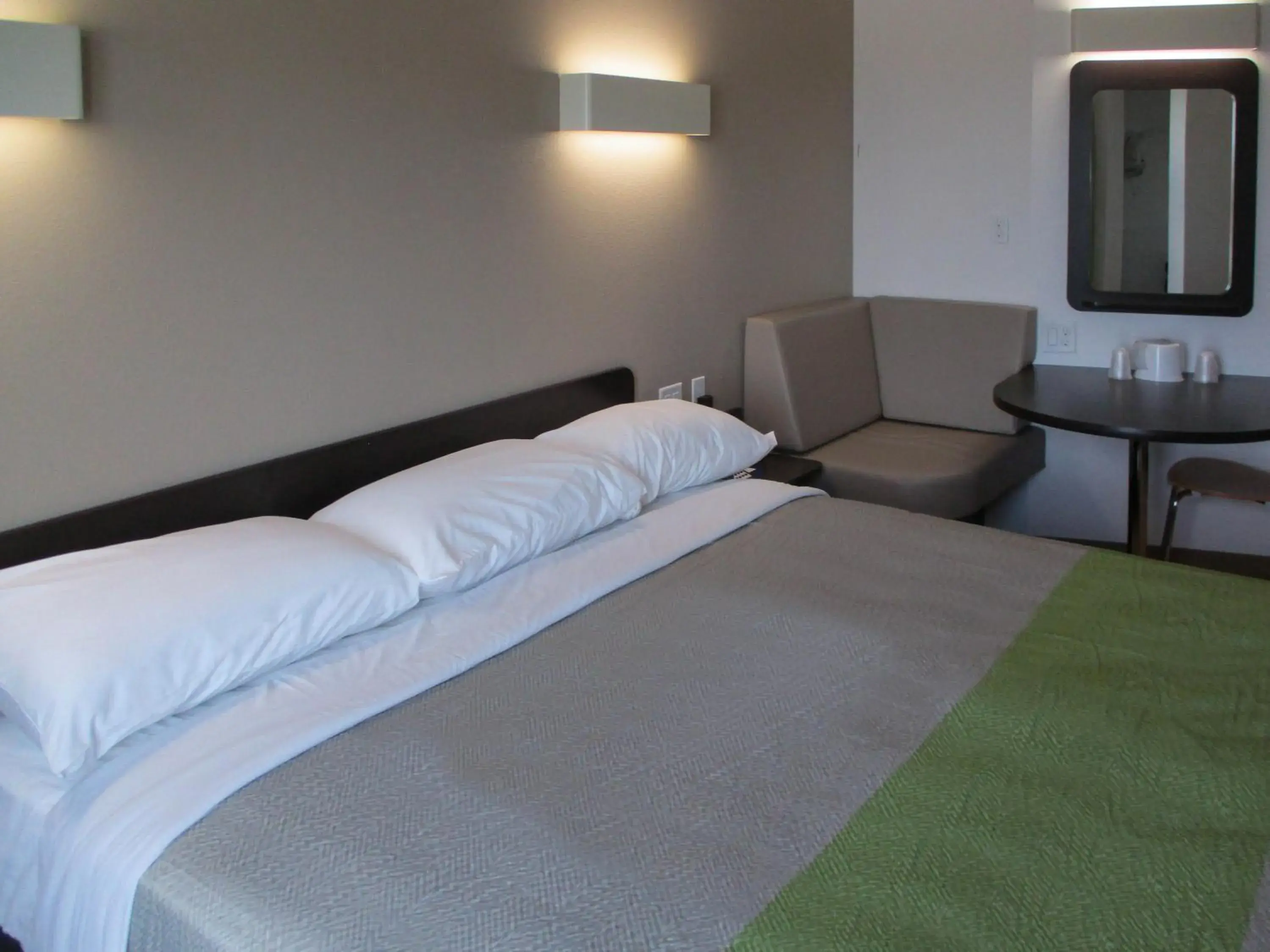 King Room with Two King Beds - Non-Smoking in Studio 6-Lubbock, TX - Medical Center King Room with Two King Beds - Non-Smoking in Studio 6-Lubbock, TX - Medical Center