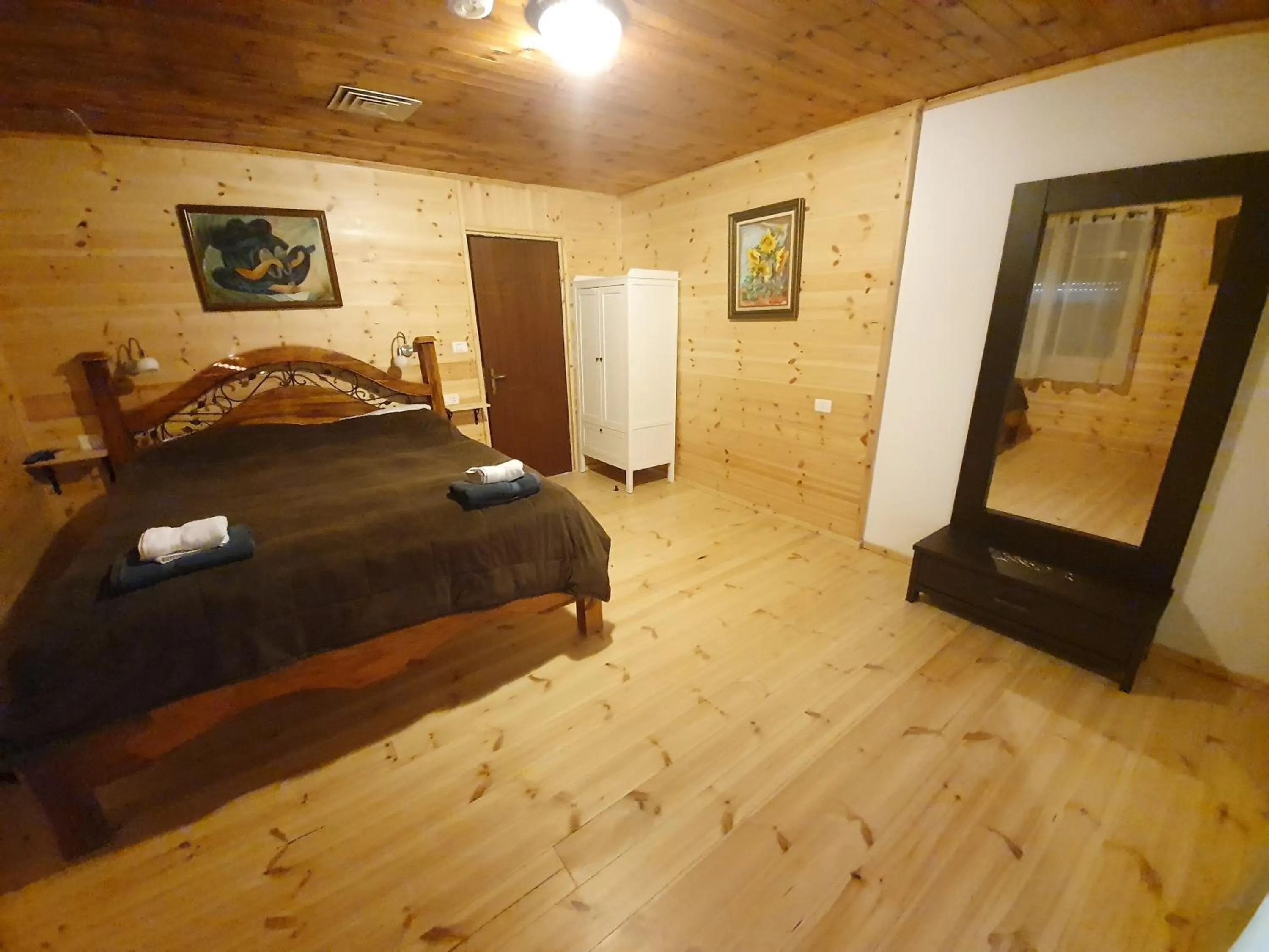 Bed in Switzerland In Amirim