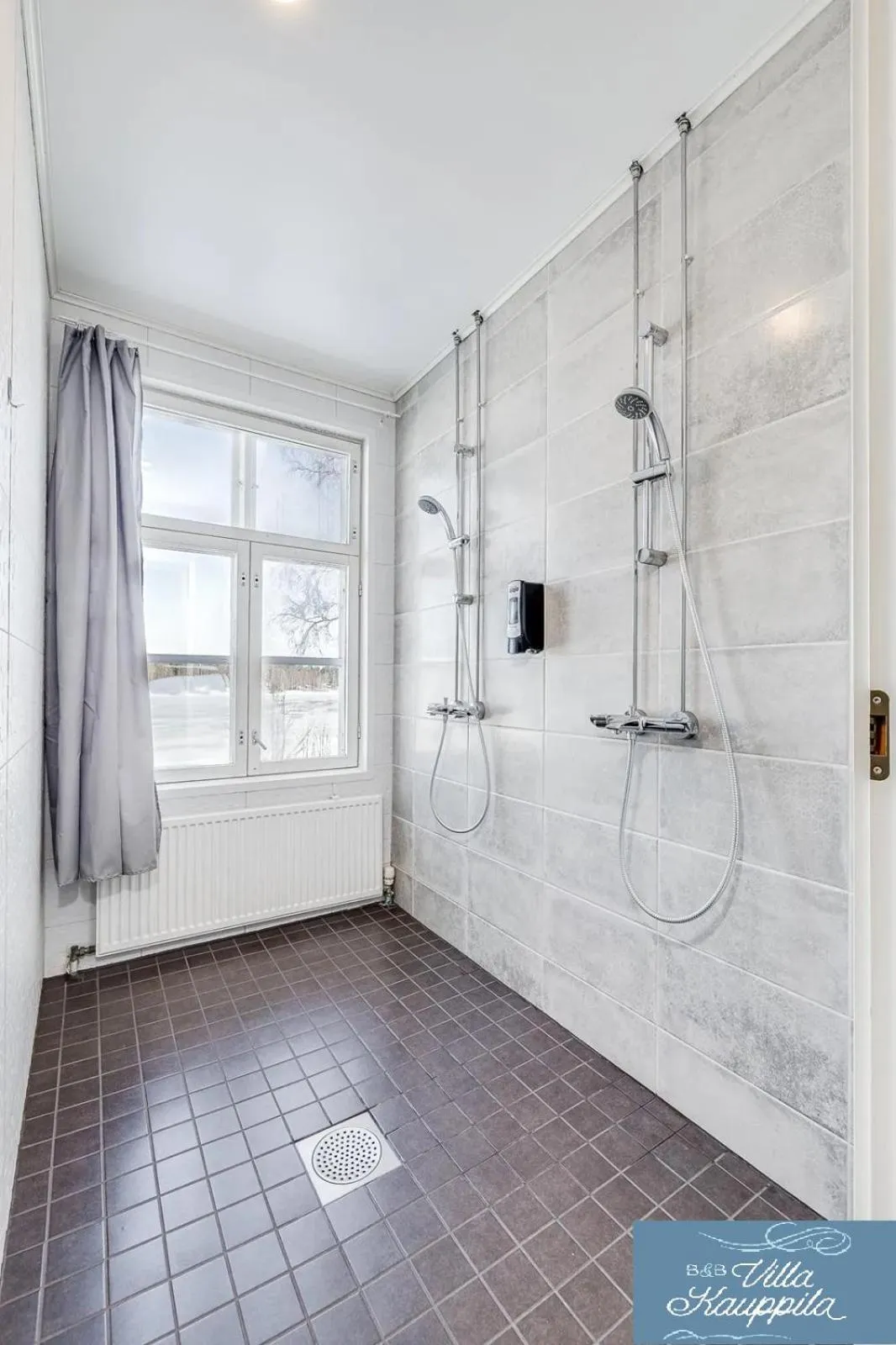 Shower in B&B Villa Kauppila