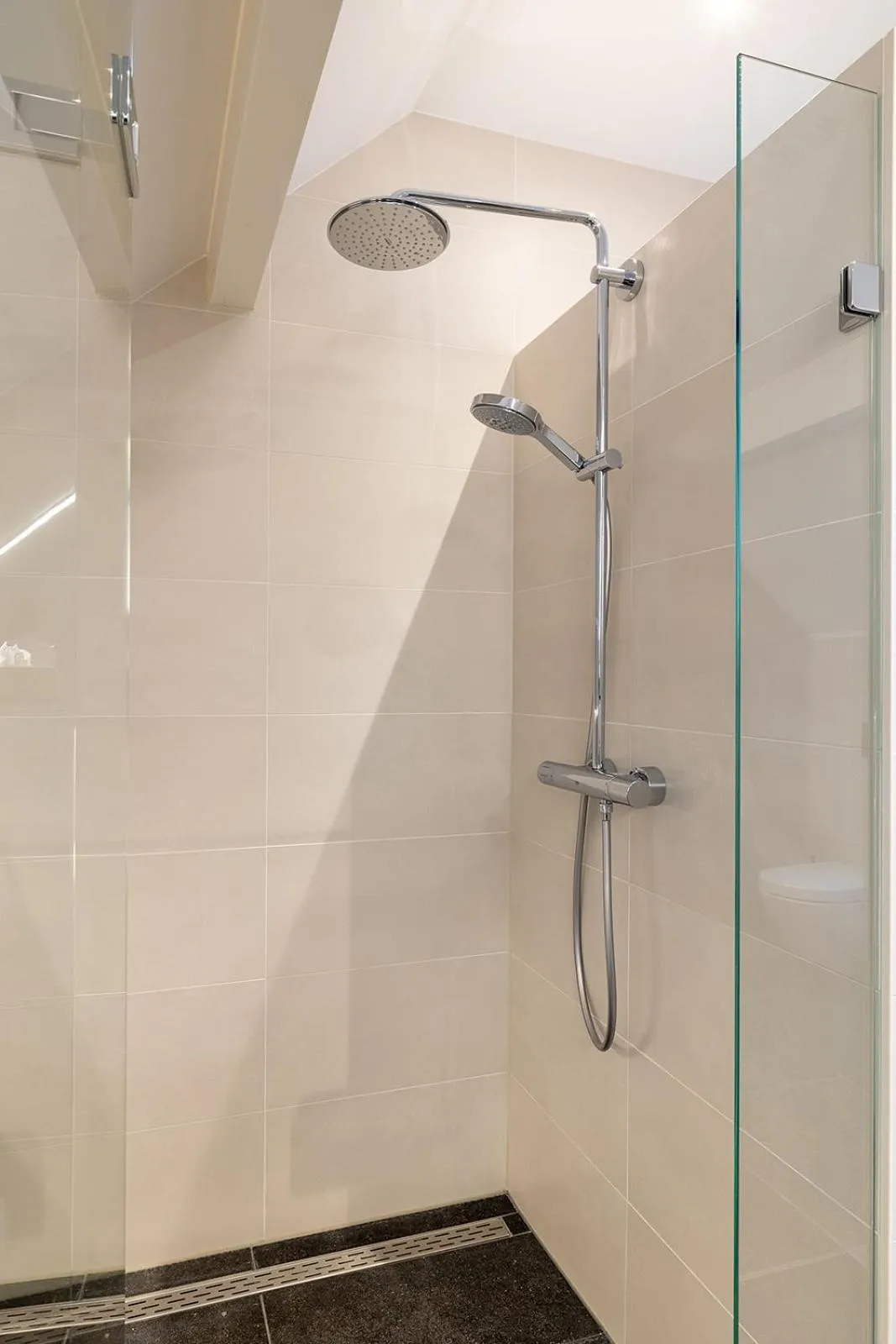 Shower in Villa Zuiderduin