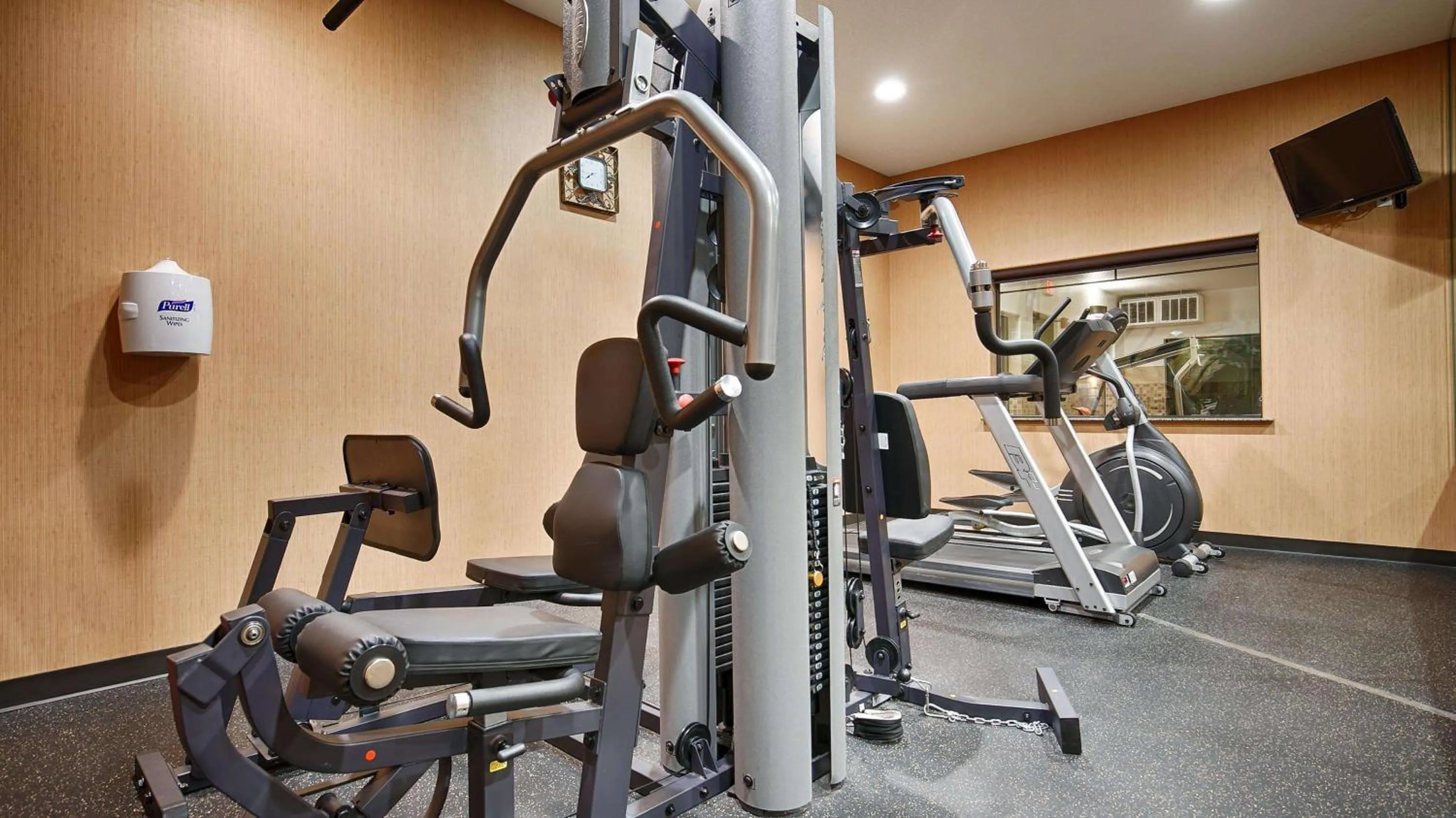 Fitness centre/facilities in Best Western Plus Palo Alto Inn and Suites