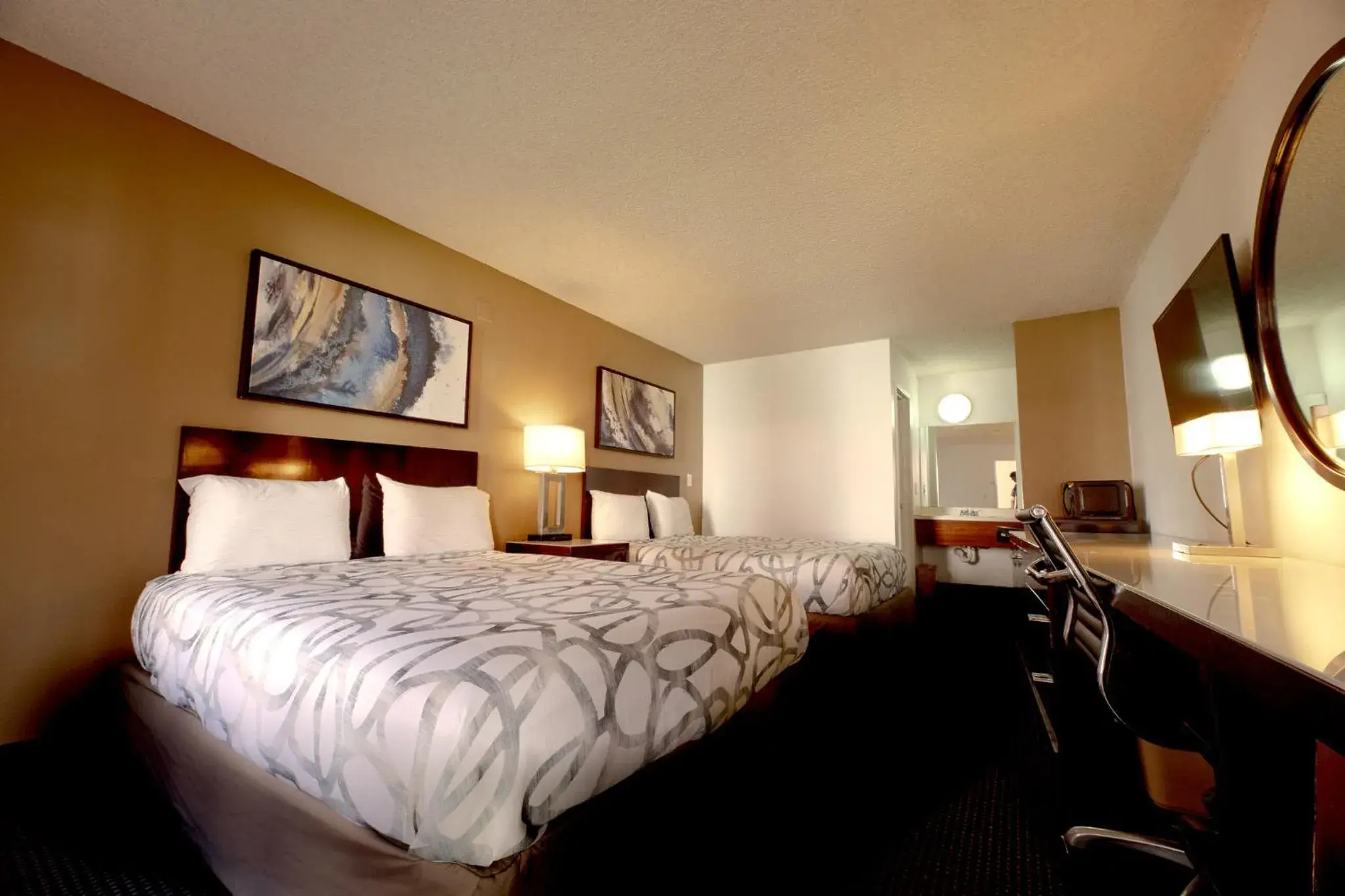 Bed in National 9 Inn Bed in National 9 Inn