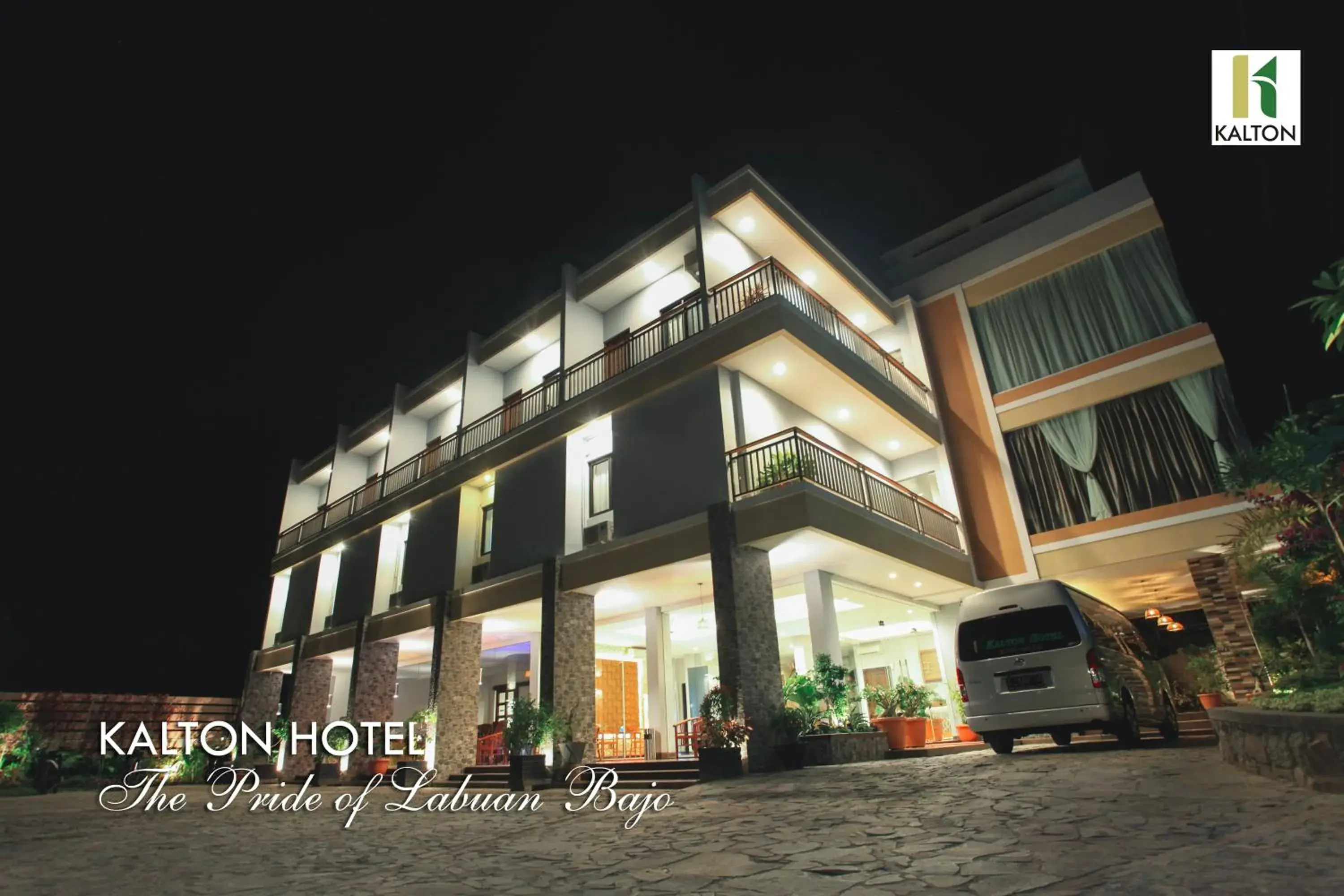 Property building in Kalton Hotel Property building in Kalton Hotel