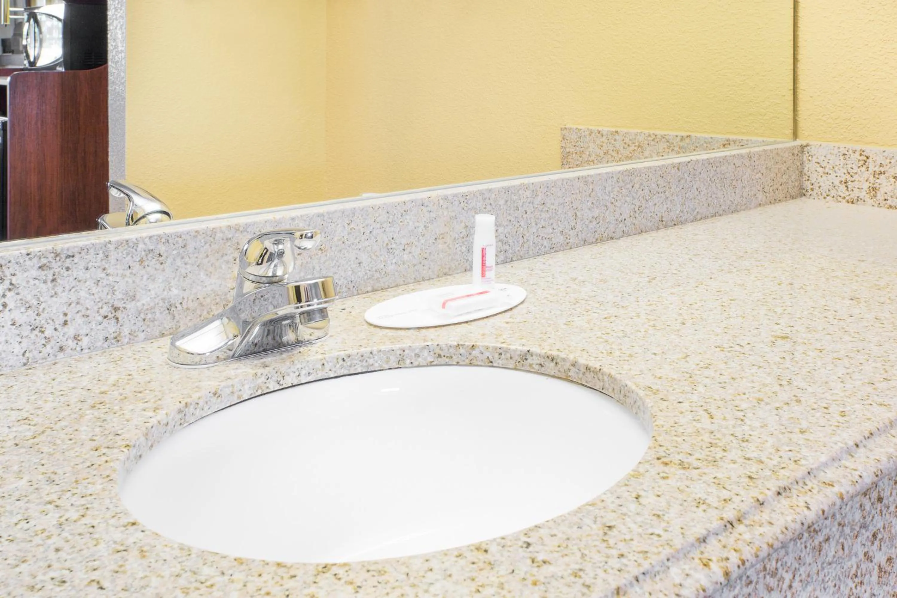 Bathroom in Days Inn by Wyndham N Little Rock East