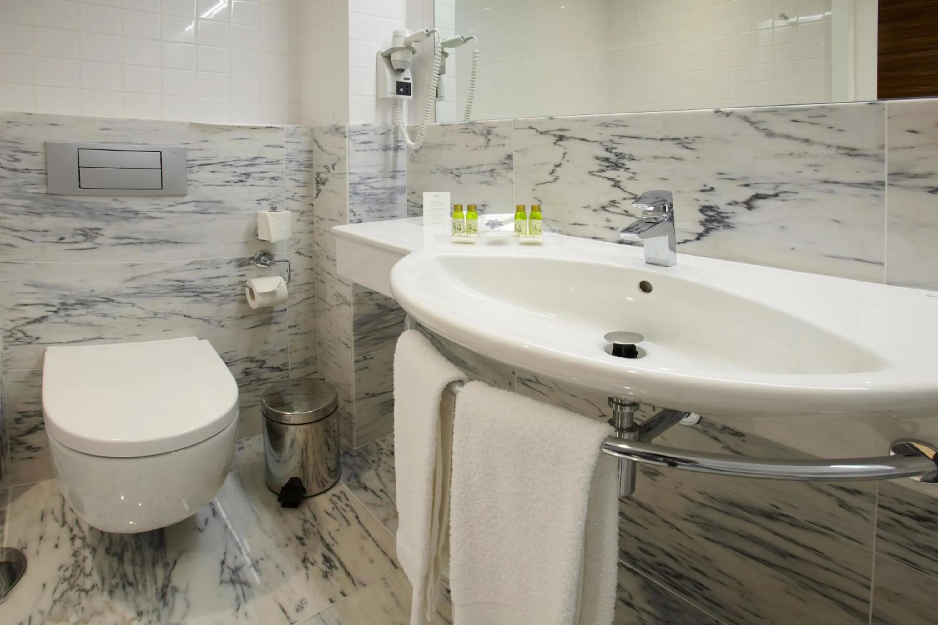 Bathroom in Hotel Santa Maria