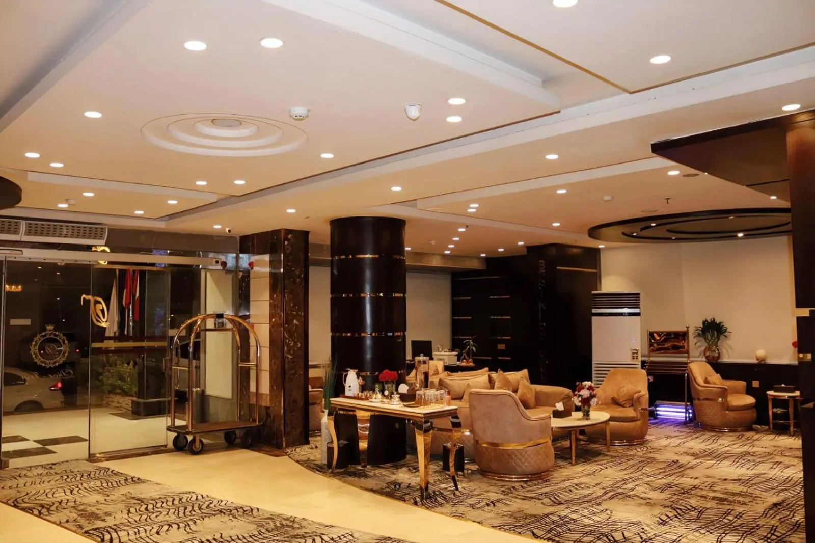 Property building in Dior Inn serviced apartments