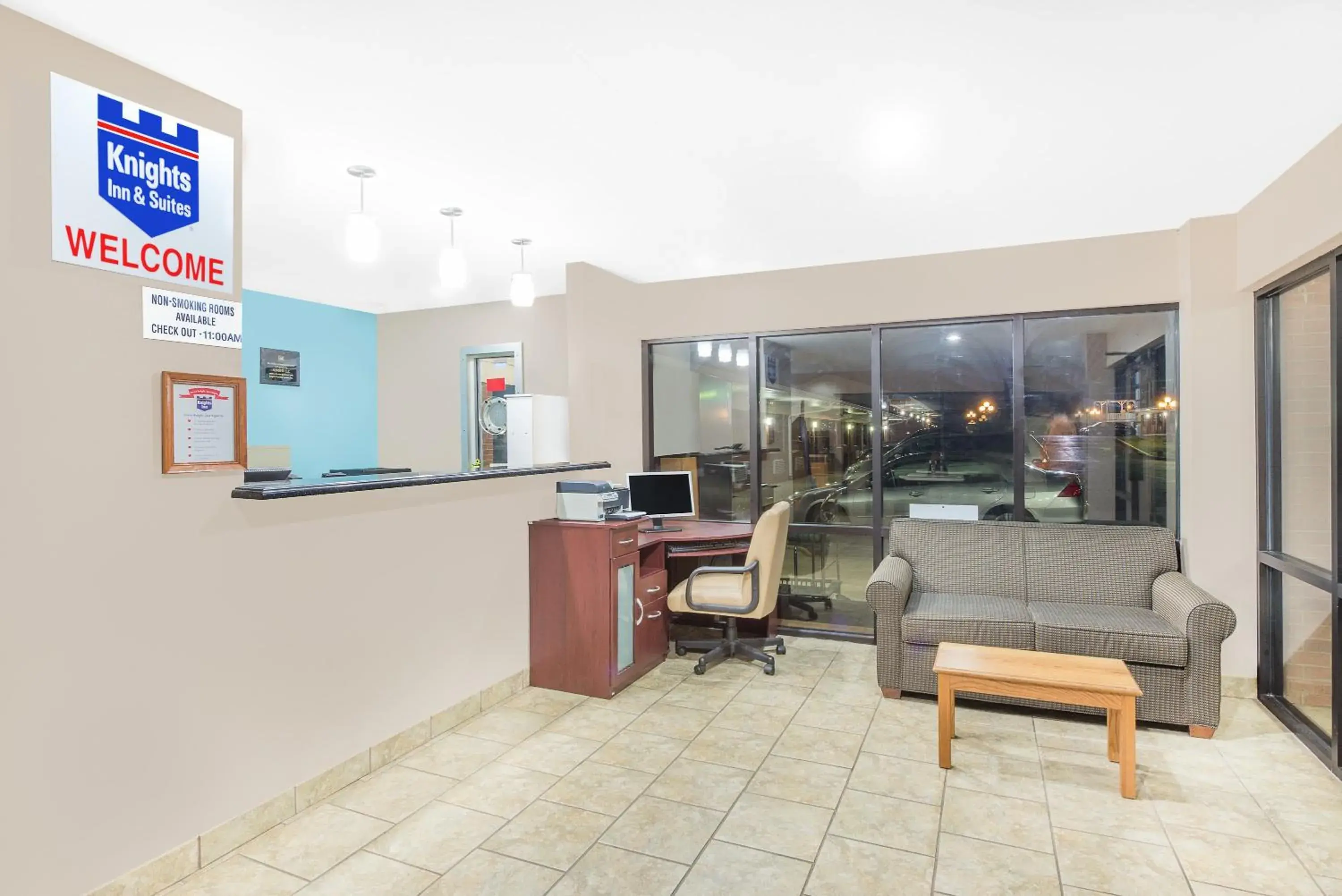 Lobby or reception, Lobby/Reception in Hotel Express Anniston/Oxford