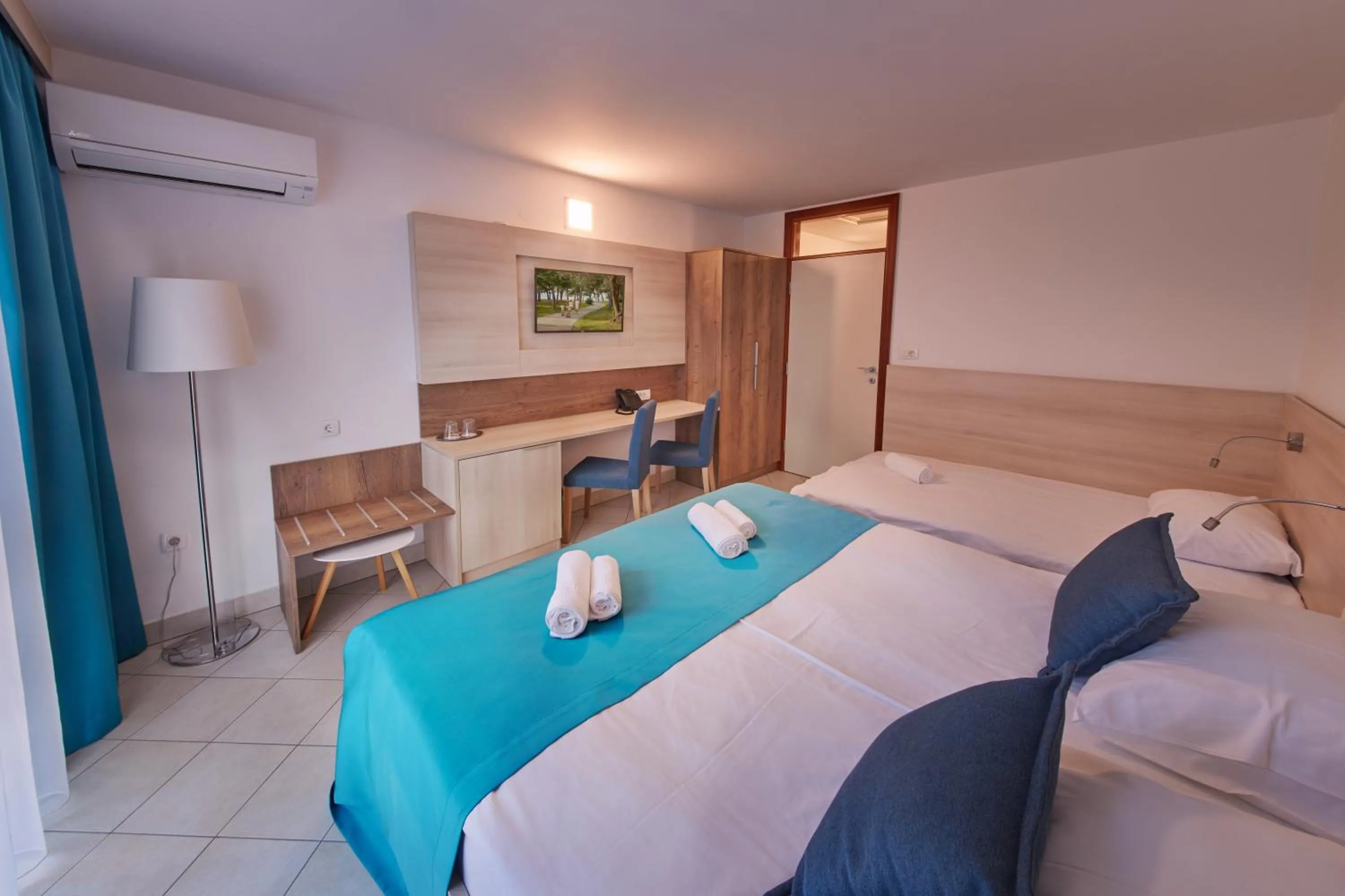 Bed in Villas - Hotel & Resort Adria Ankaran