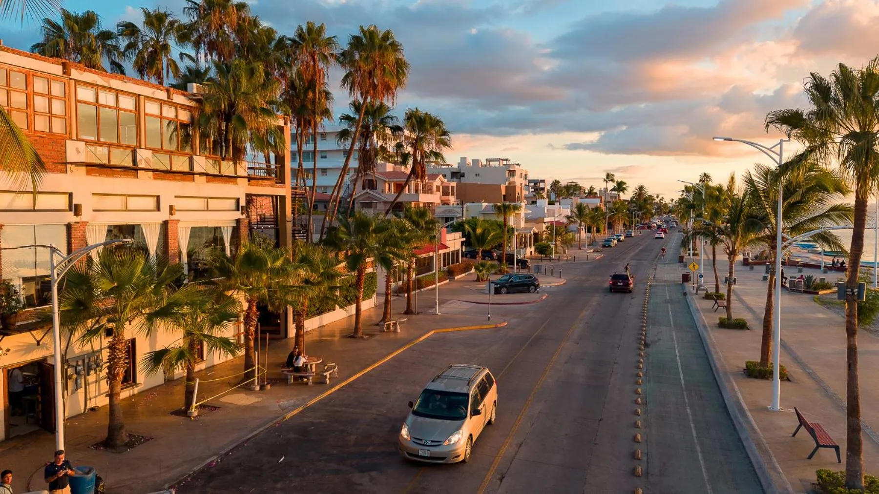 Property building in Posada de las Flores La Paz