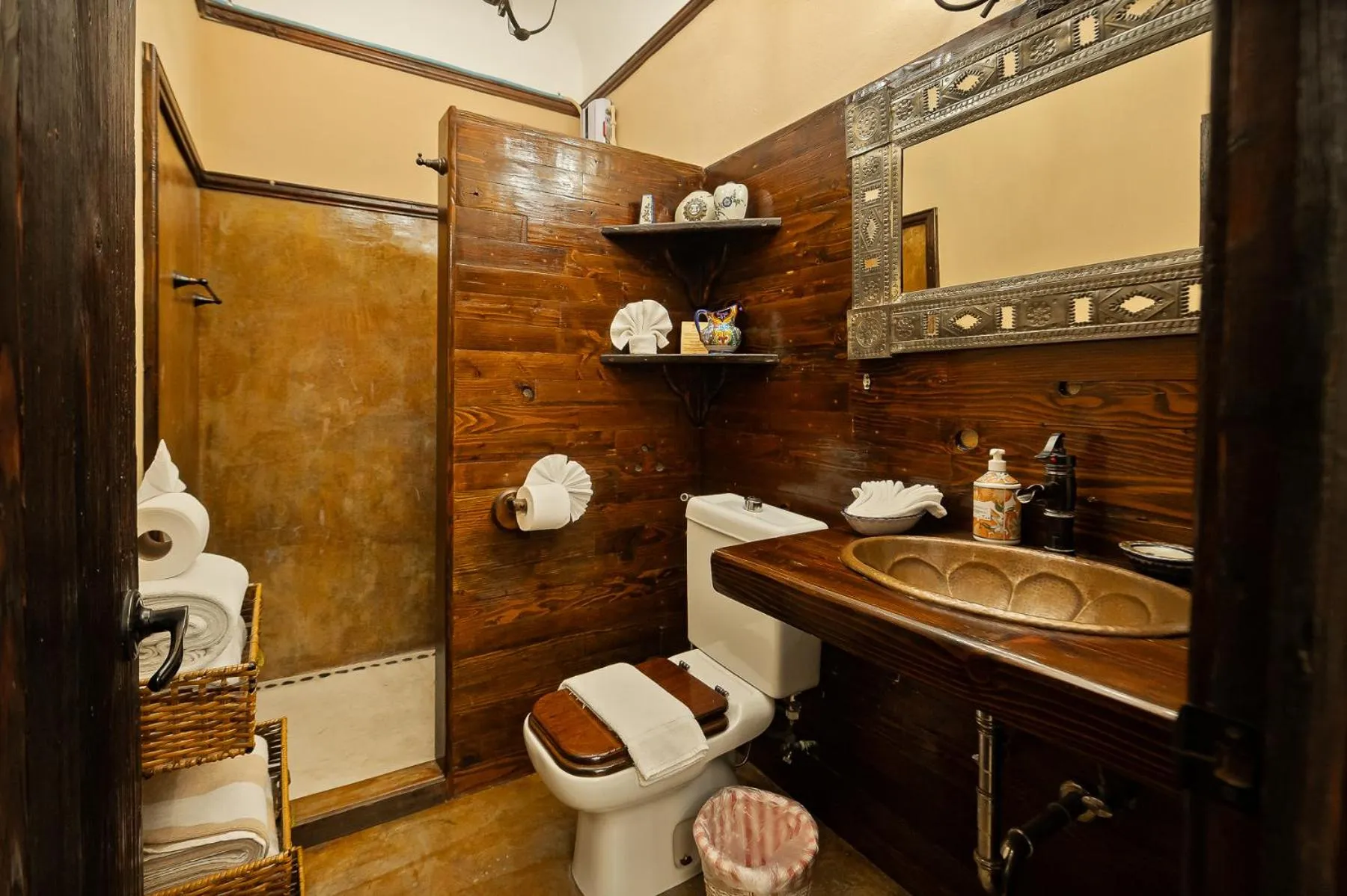 Bathroom in Posada de las Flores La Paz