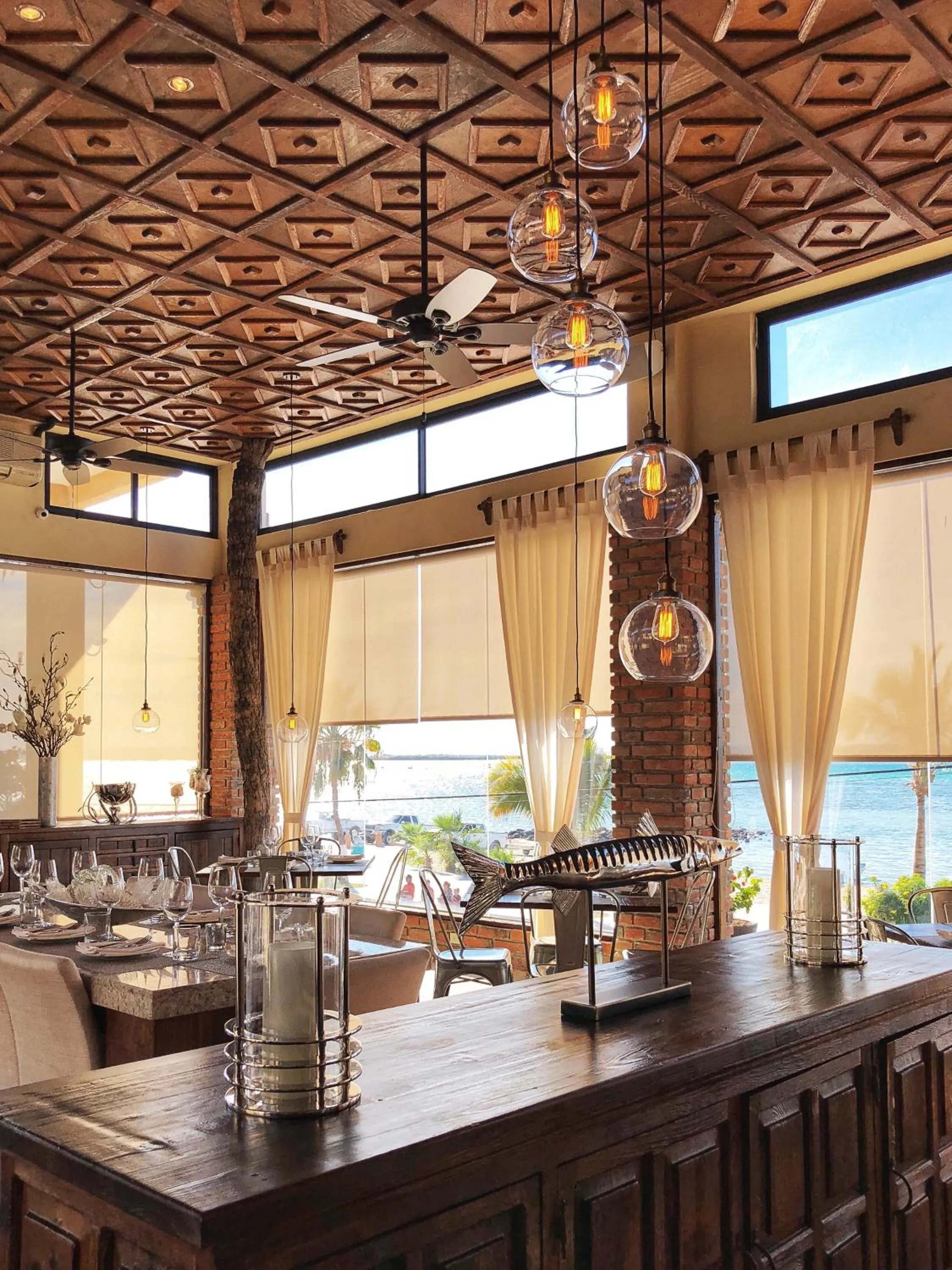 Restaurant/places to eat in Posada de las Flores La Paz