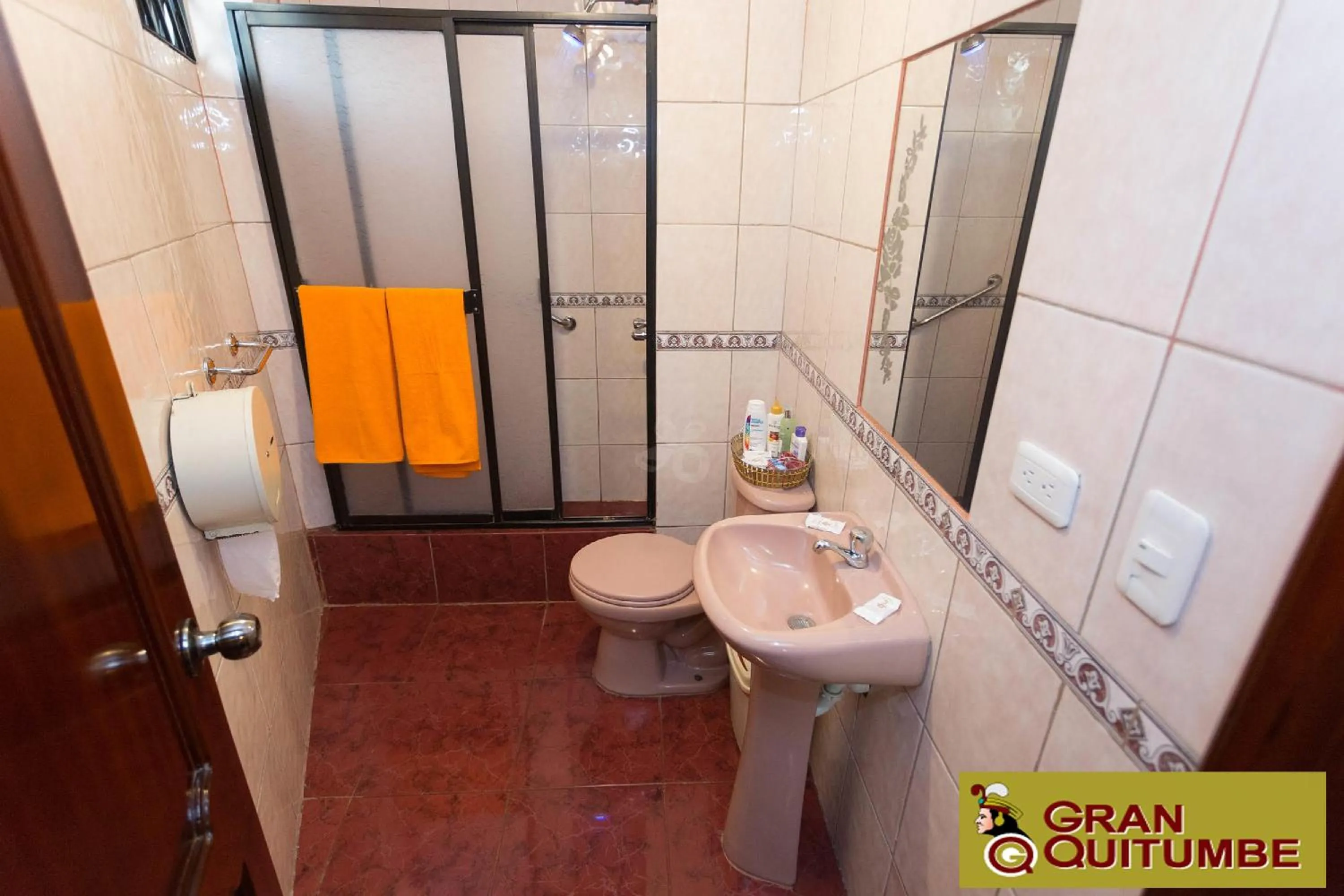 Bathroom in Hotel Gran Quitumbe