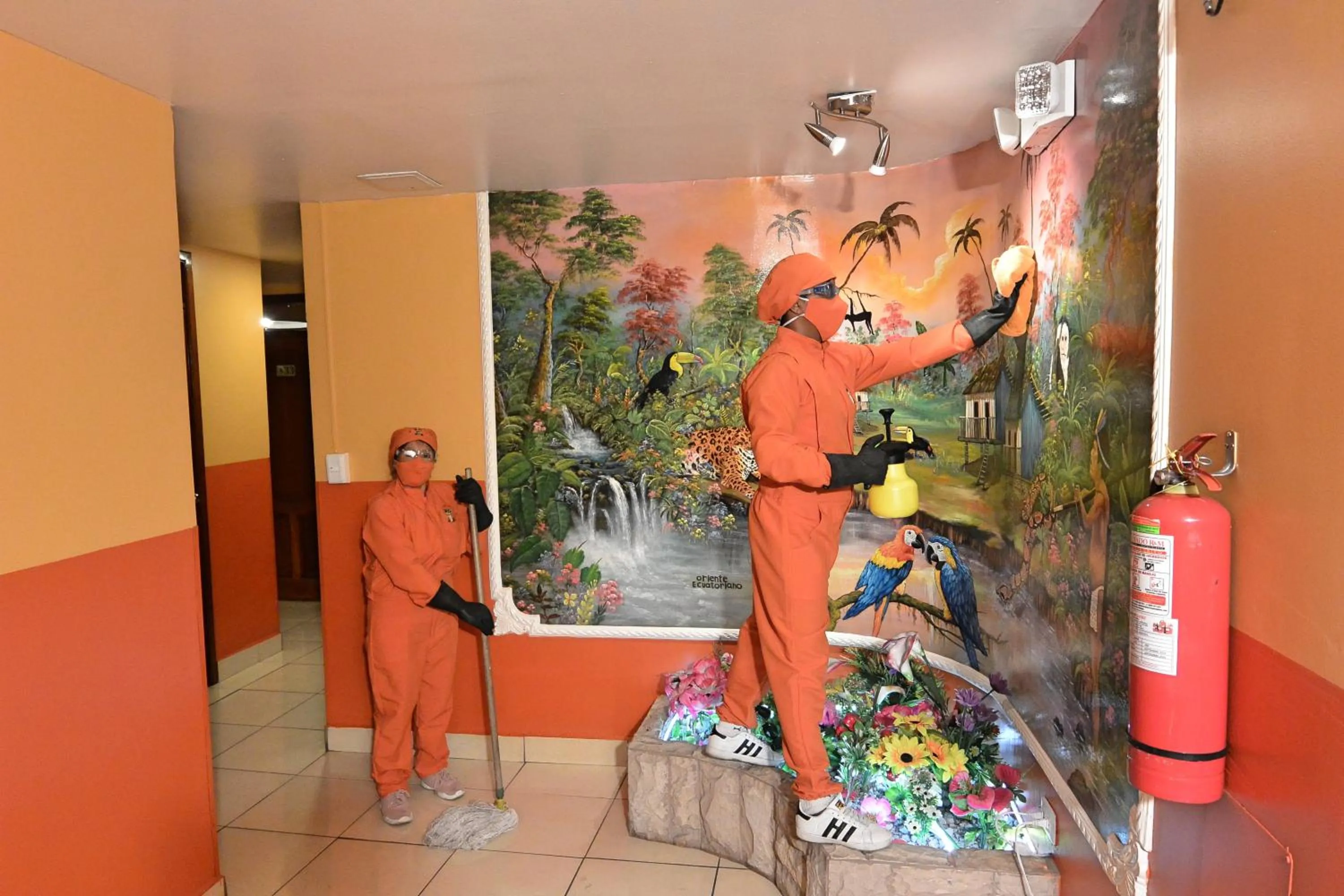 Staff in Hotel Gran Quitumbe