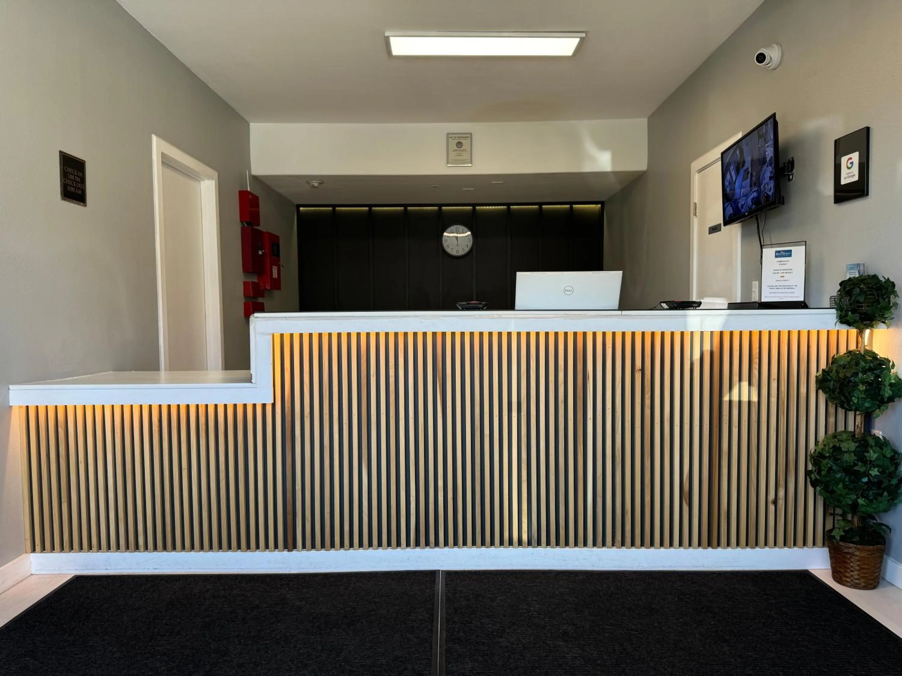 Lobby or reception in Baymont by Wyndham Ridgecrest