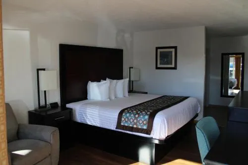 Pine Tree inn