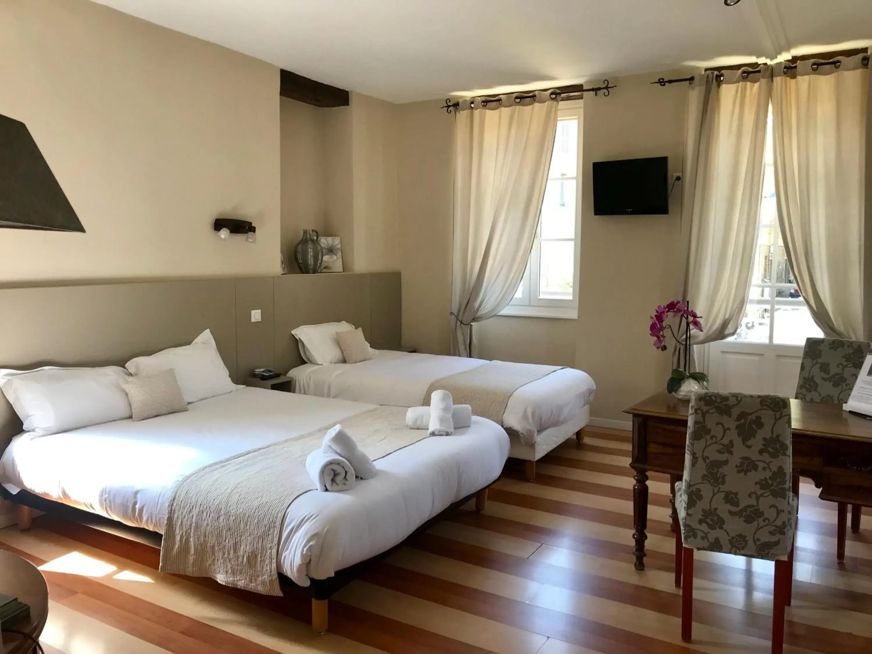 Family Room with Balcony in Hôtel des Bains Family Room with Balcony in Hôtel des Bains