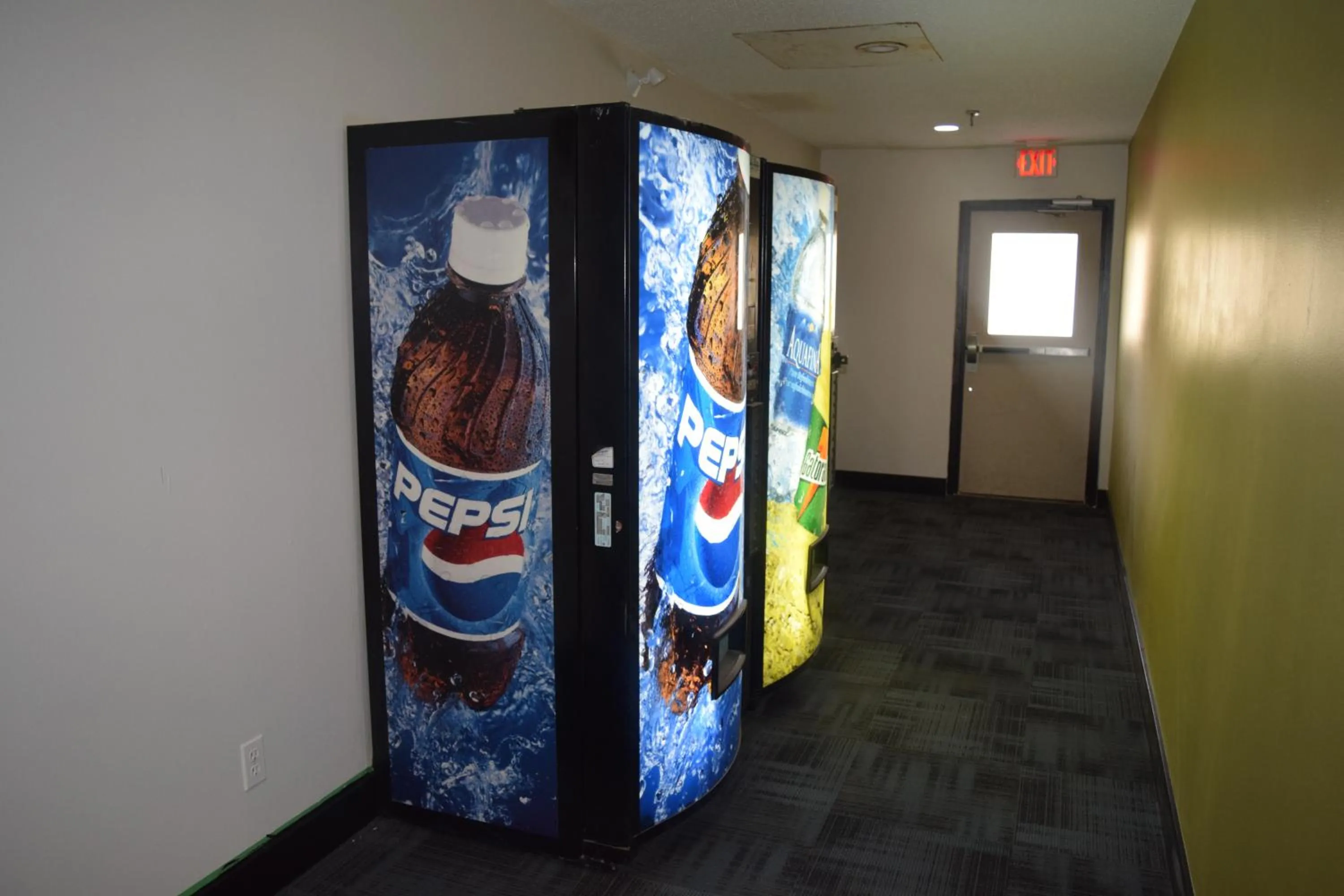 Non alcoholic drinks in Venture Inn Hotel