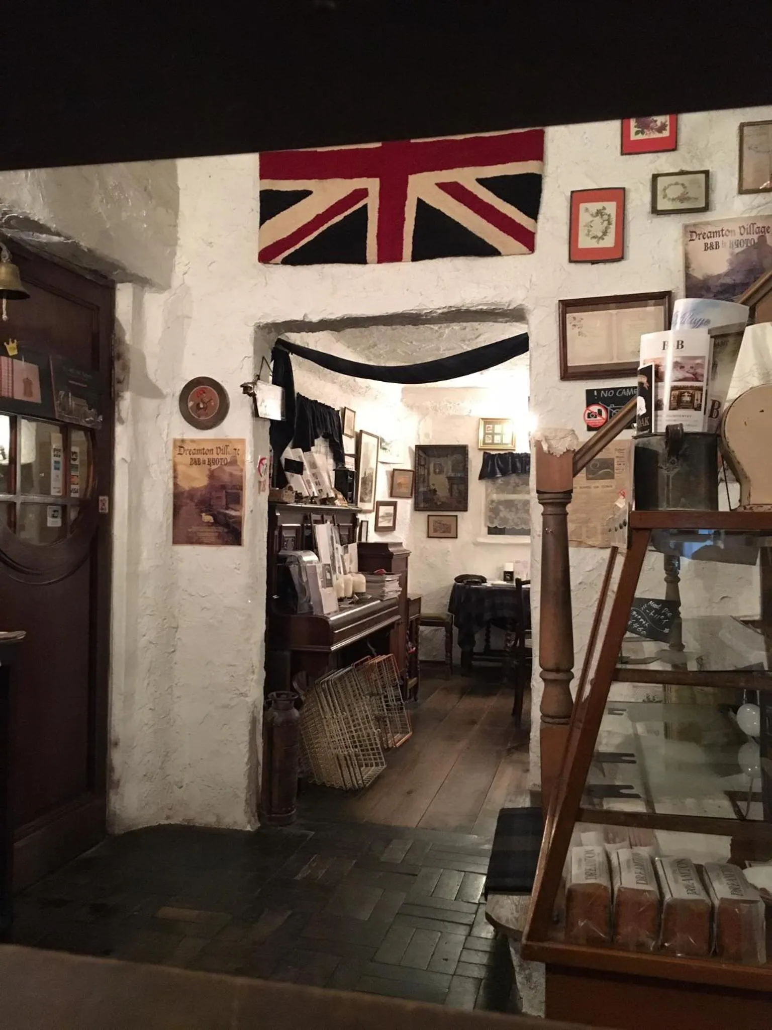 Restaurant/places to eat in Dreamton Village