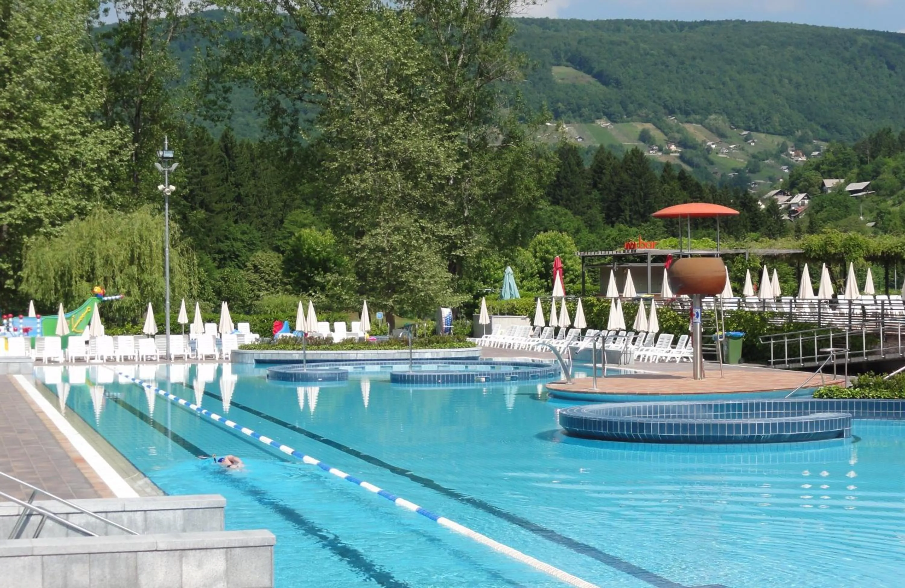 Facade/entrance in Hotel Kristal - Terme Krka