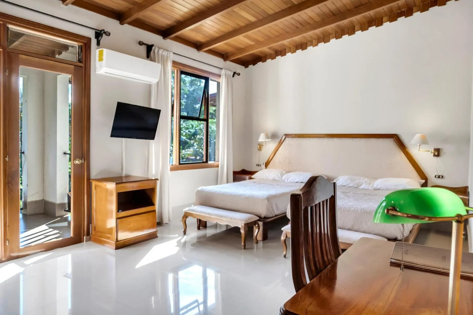 Bedroom, Bed in Hotel Martino Spa and Resort