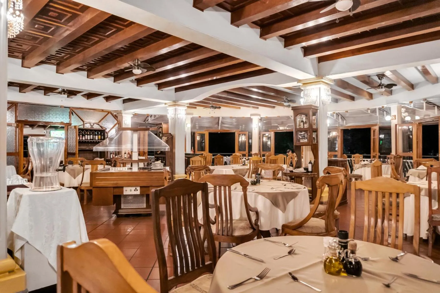 Restaurant/places to eat in Hotel Martino Spa and Resort