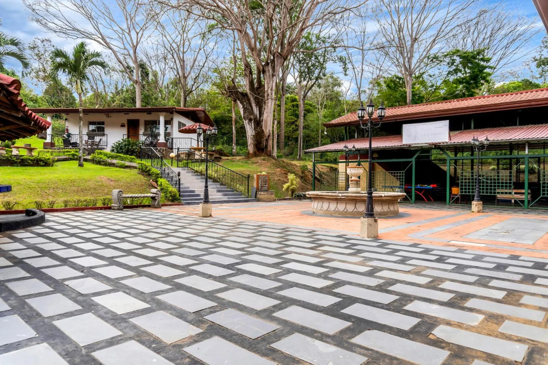 Property building in Hotel Martino Spa and Resort