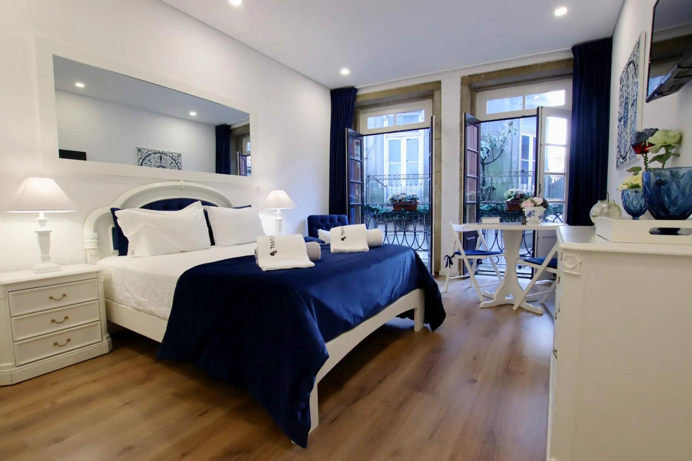 Apartment with Balcony in Bruval Premium Apartments - Sé Porto