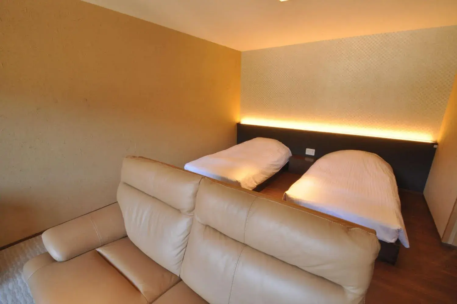 Bed in Aura Tachibana Bed in Aura Tachibana