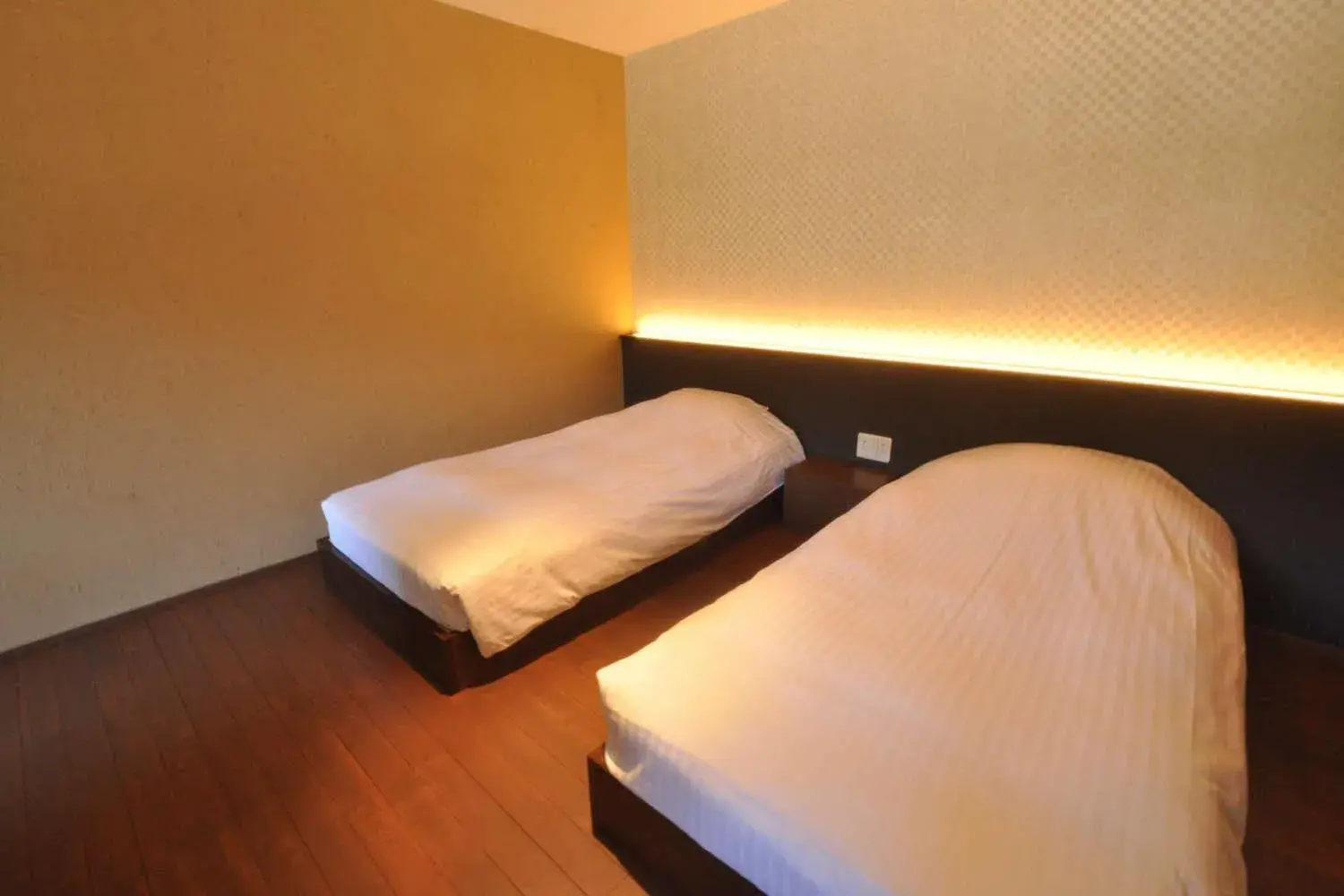 Bed in Aura Tachibana Bed in Aura Tachibana