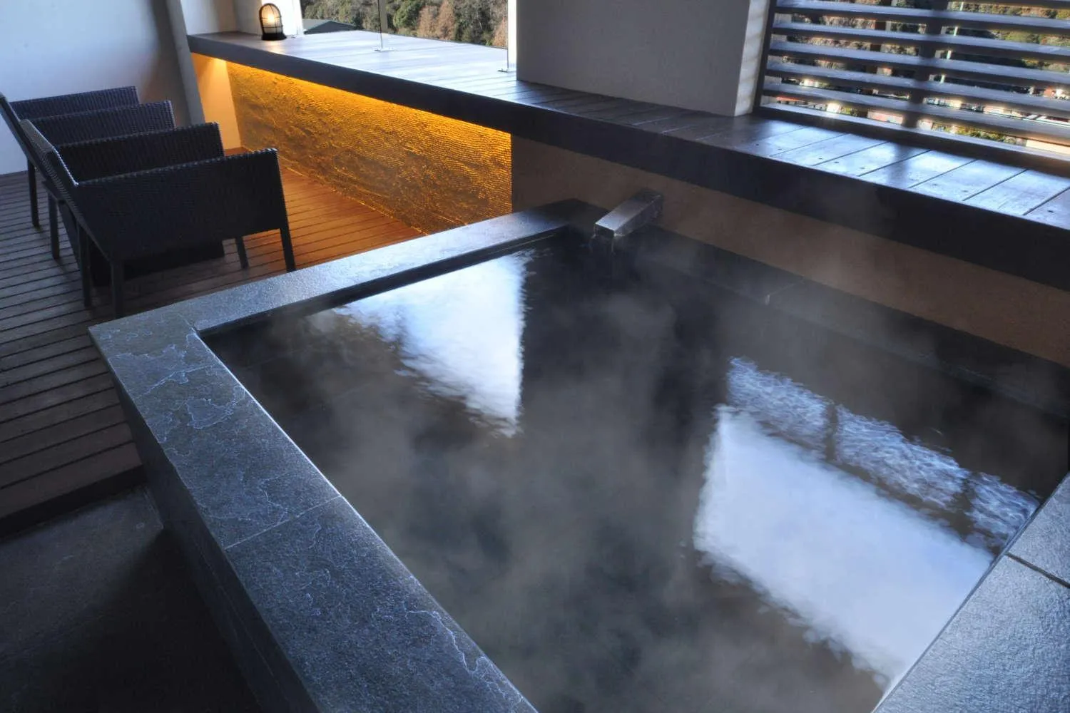 Natural landscape in Aura Tachibana