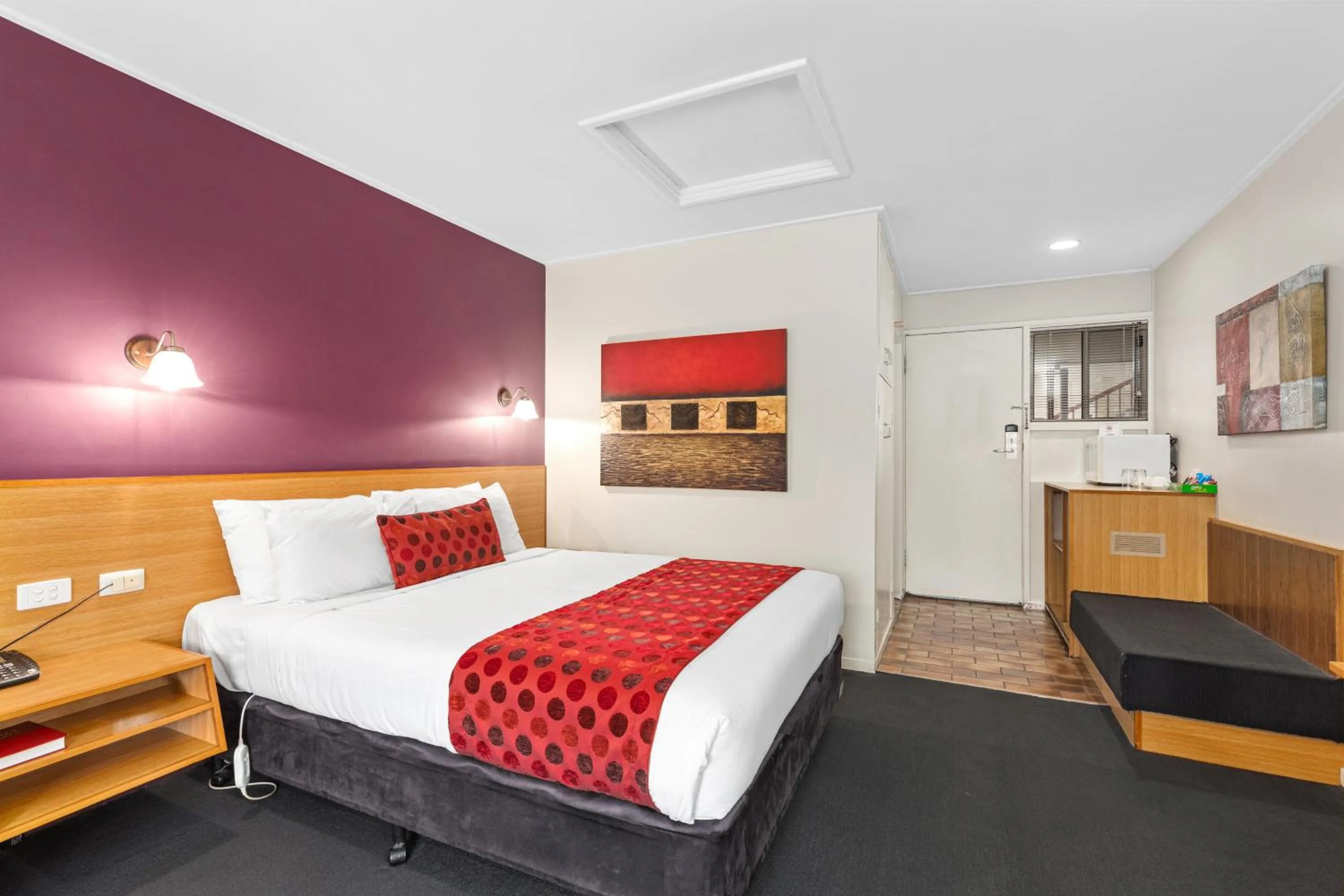 Bed in Mantra Mount Gambier
