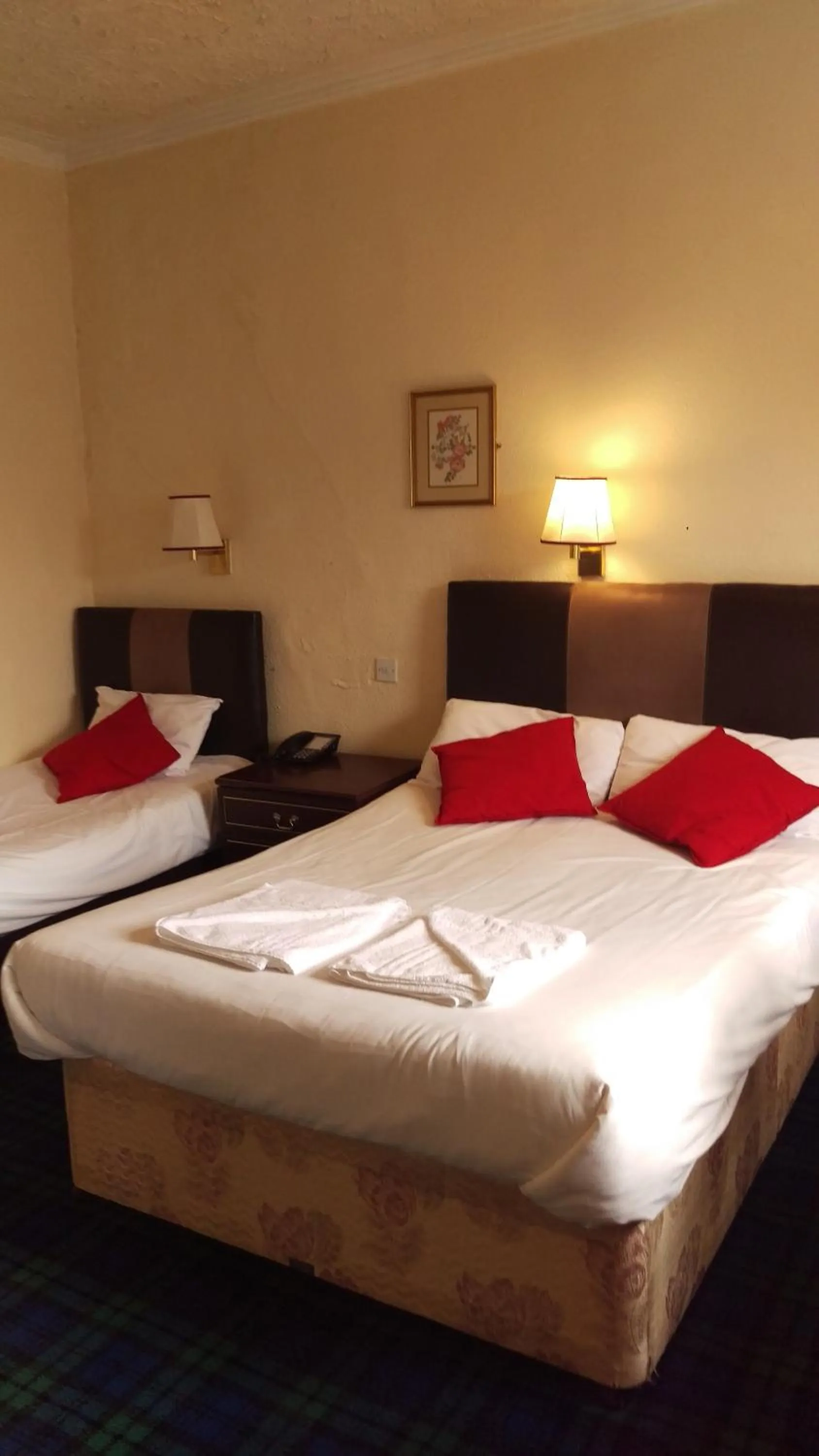 Triple Room with Sea View in The Anchorage