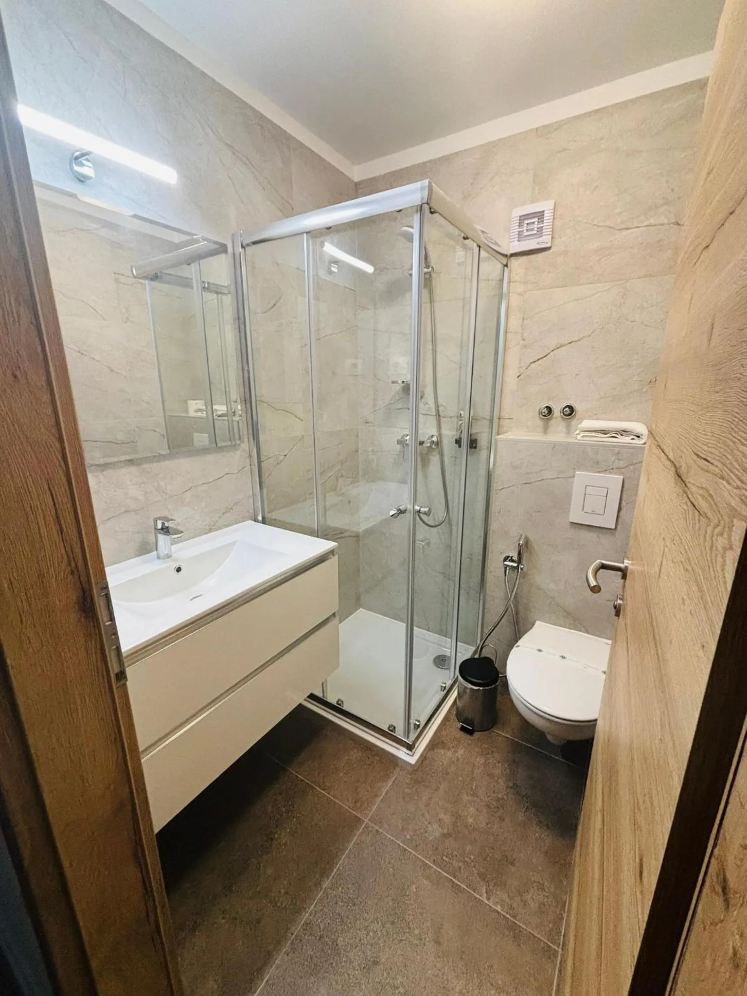 Shower in Hotel Pohorje