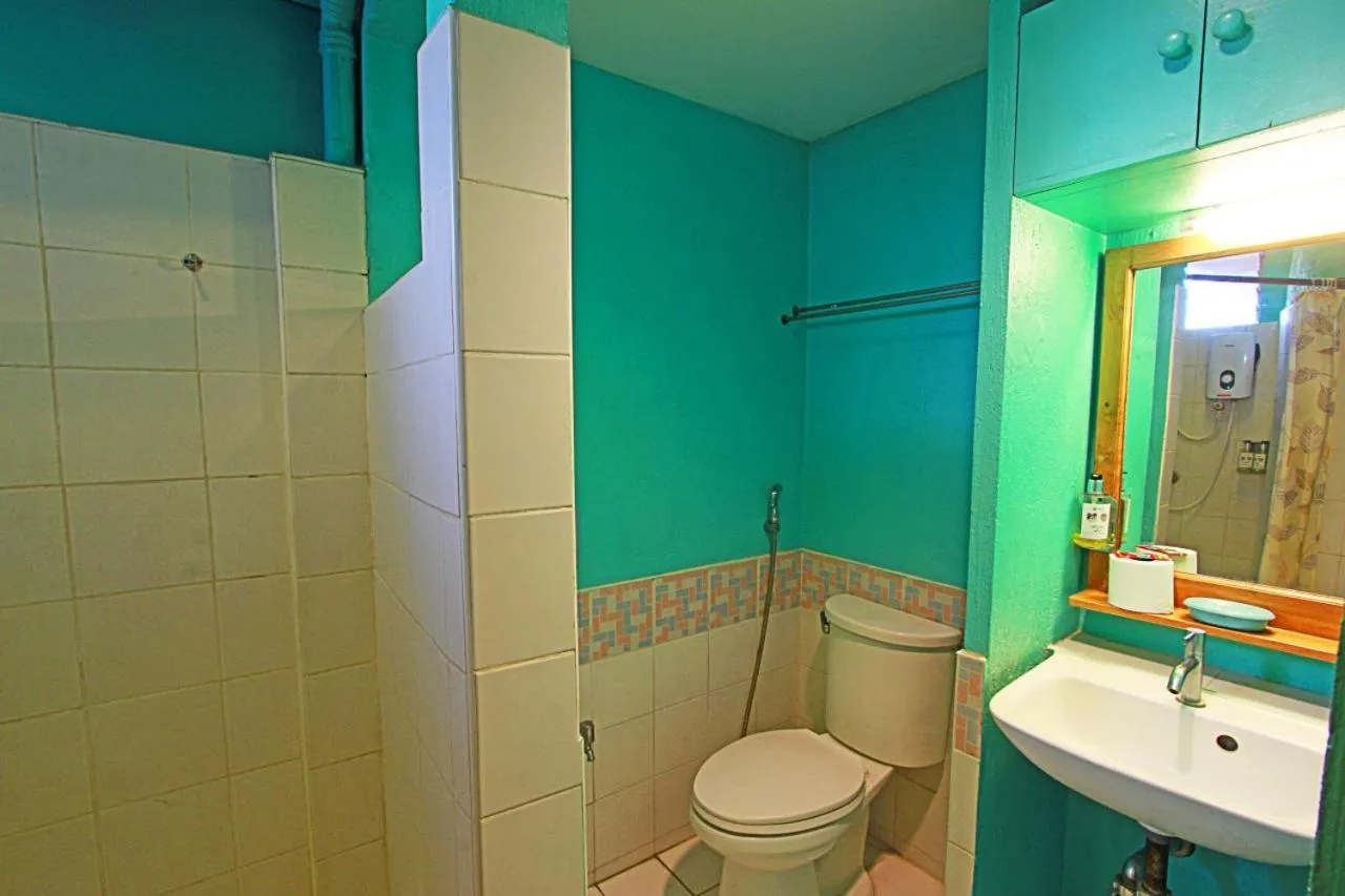 Shower in Florentina Homes