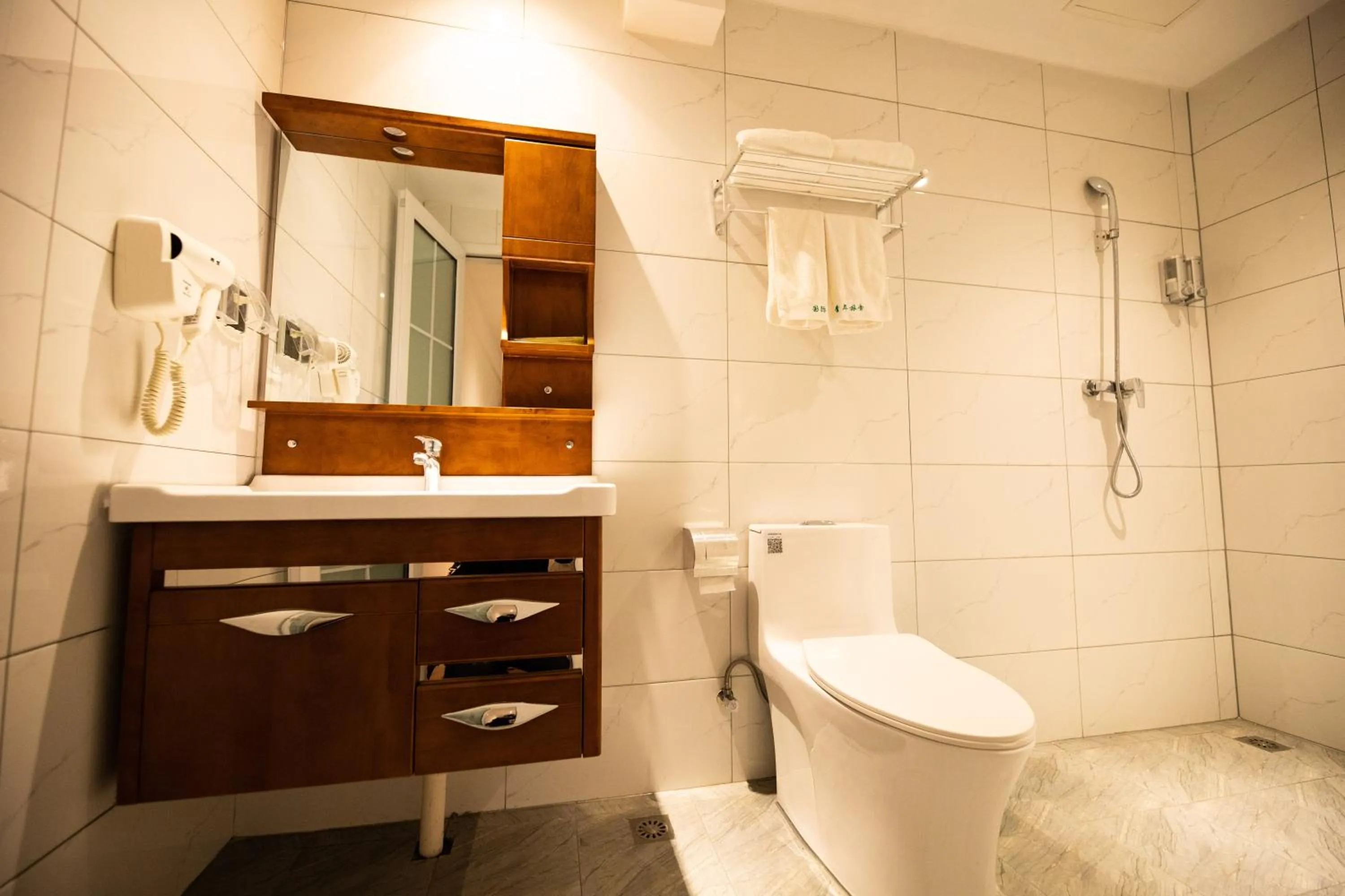 Bathroom in Qufu International Youth Hostel