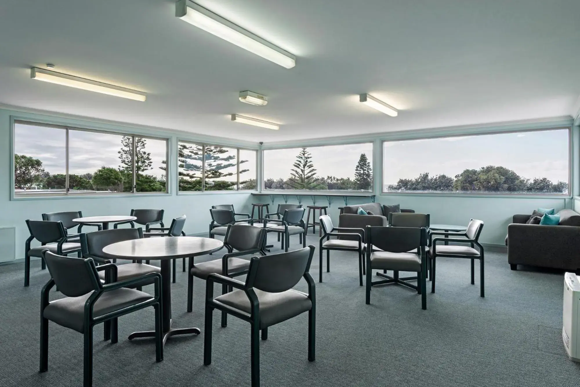 Restaurant/places to eat in Discovery Parks - Pambula Beach Restaurant/places to eat in Discovery Parks - Pambula Beach