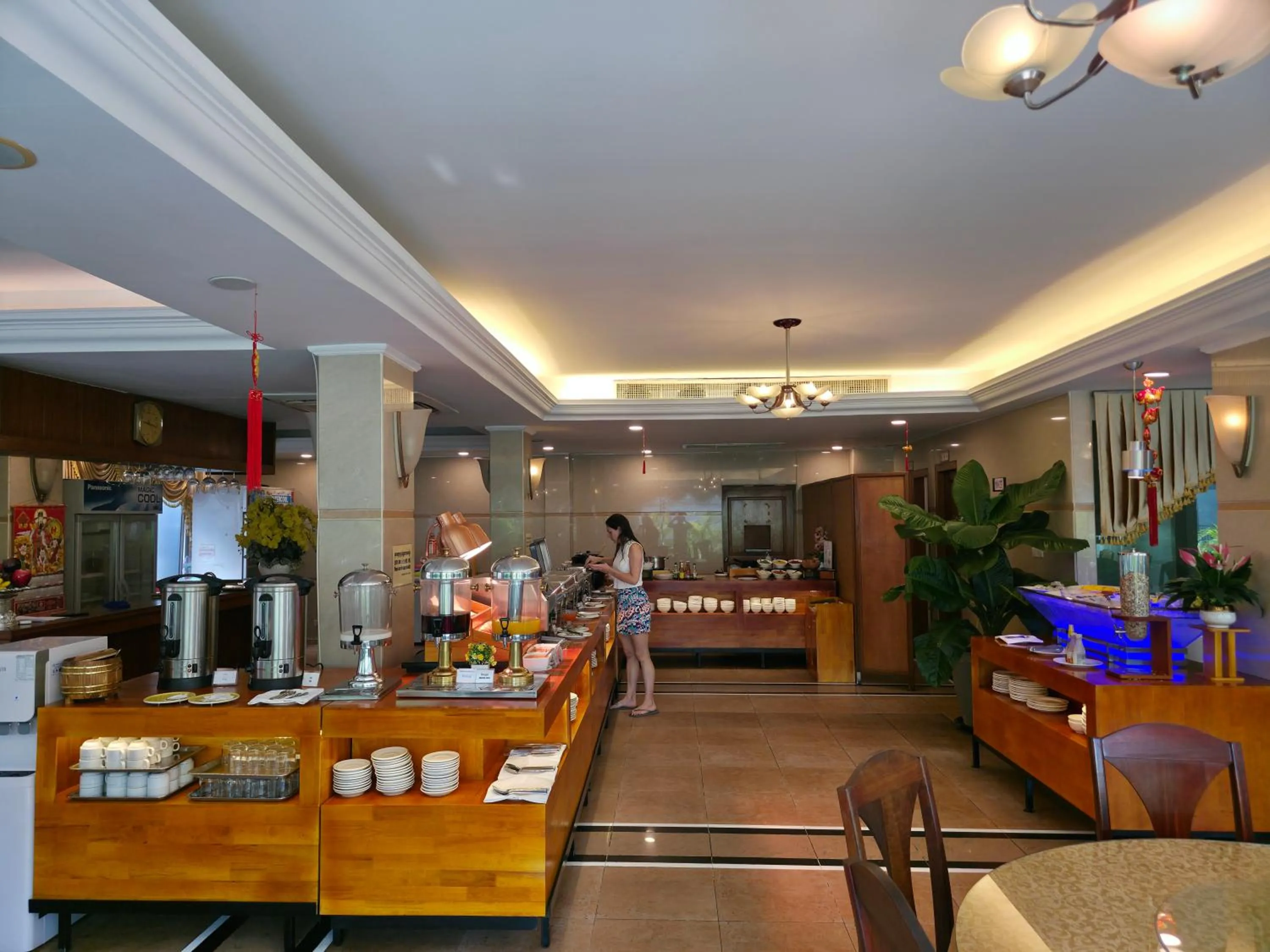 Restaurant/places to eat in Hotel Sor