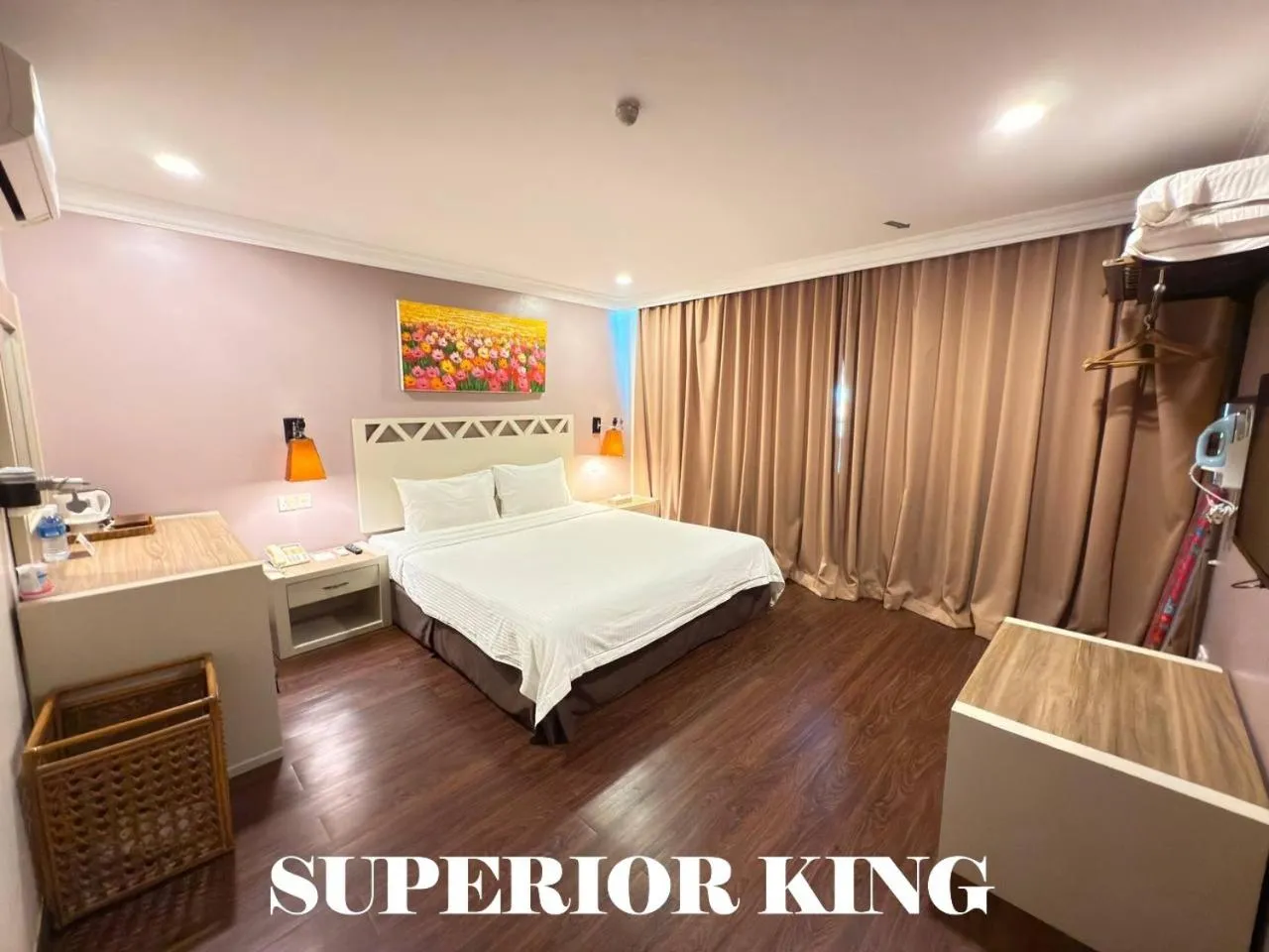 Bed in Heritage Hotel